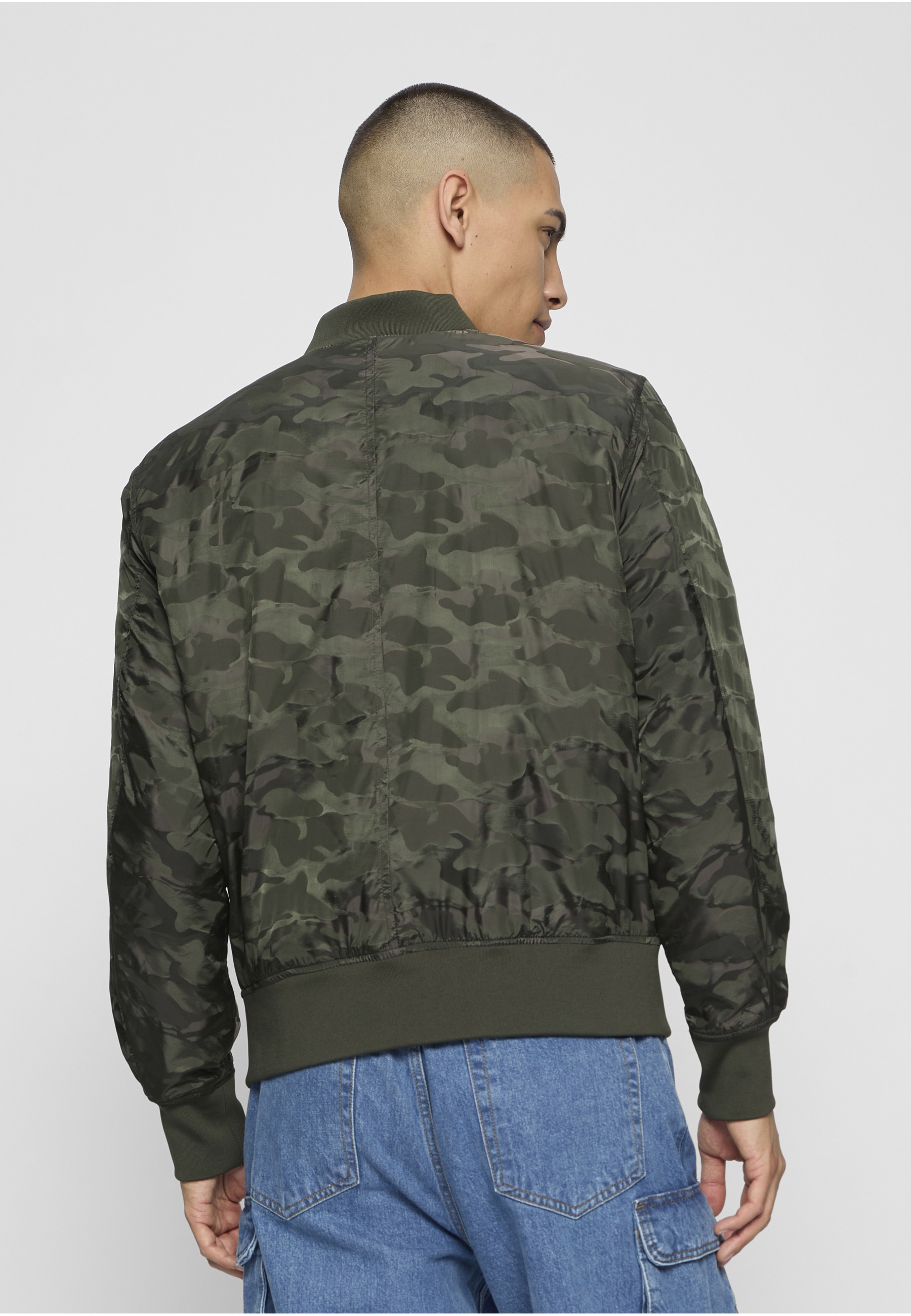 URBAN CLASSICS Bomberjacke »Urban Classics Herren Tonal Camo Bomber Jacket« 1 Stk. tlg. ohne Kapuze