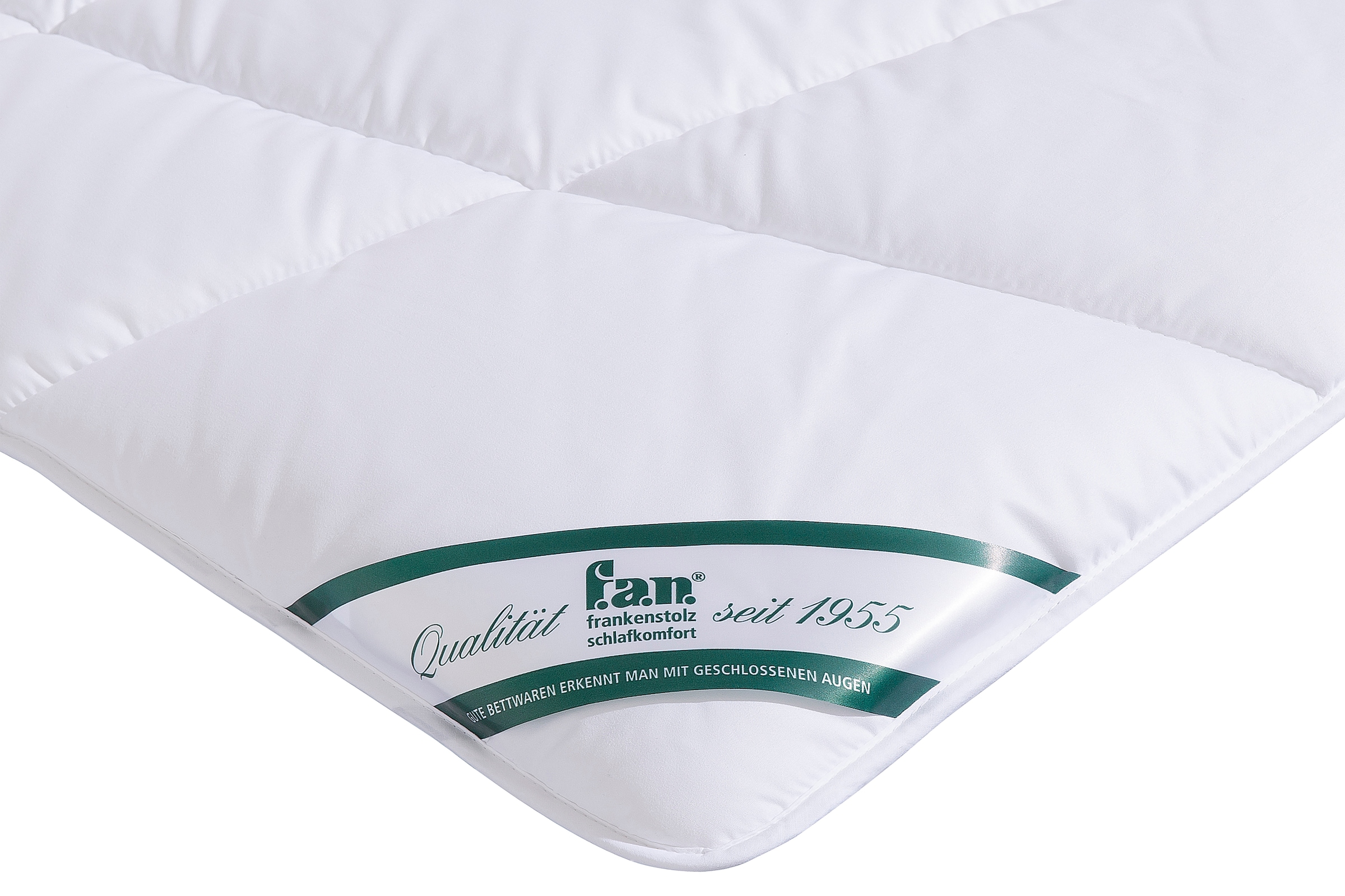 f.a.n. Schlafkomfort Microfaserbettdecke »Komfort Plus Warm, Bettdecken für  den Winter, Made in Germany, Decke«, extrawarm, Füllung 100% Polyester,  Bezug 100% Polyester, (1 St.), Extrawarm für den 