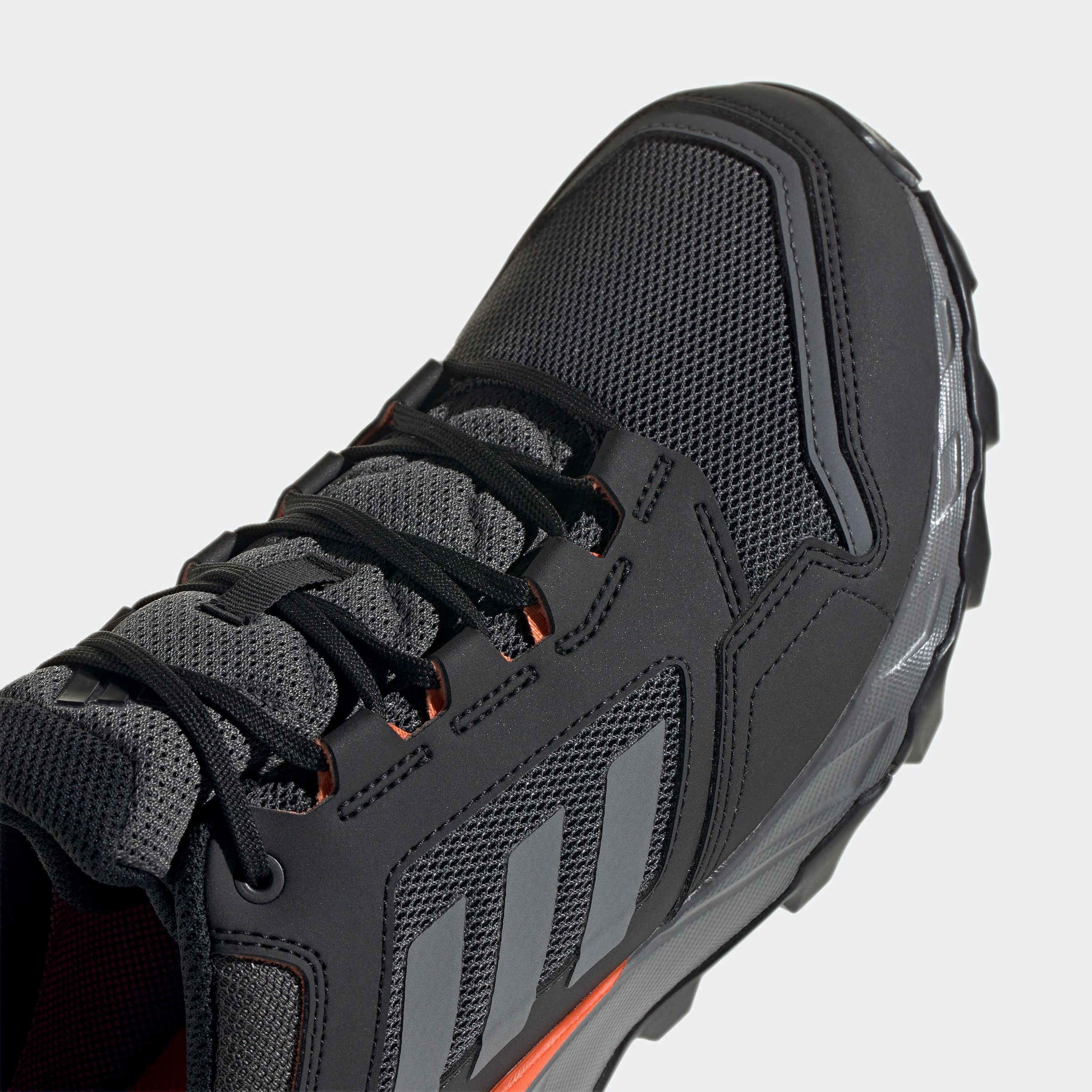 adidas TERREX Laufschuh »TRACEROCKER 2.0 GORE-TEX TRAILRUNNING«, wasserdicht