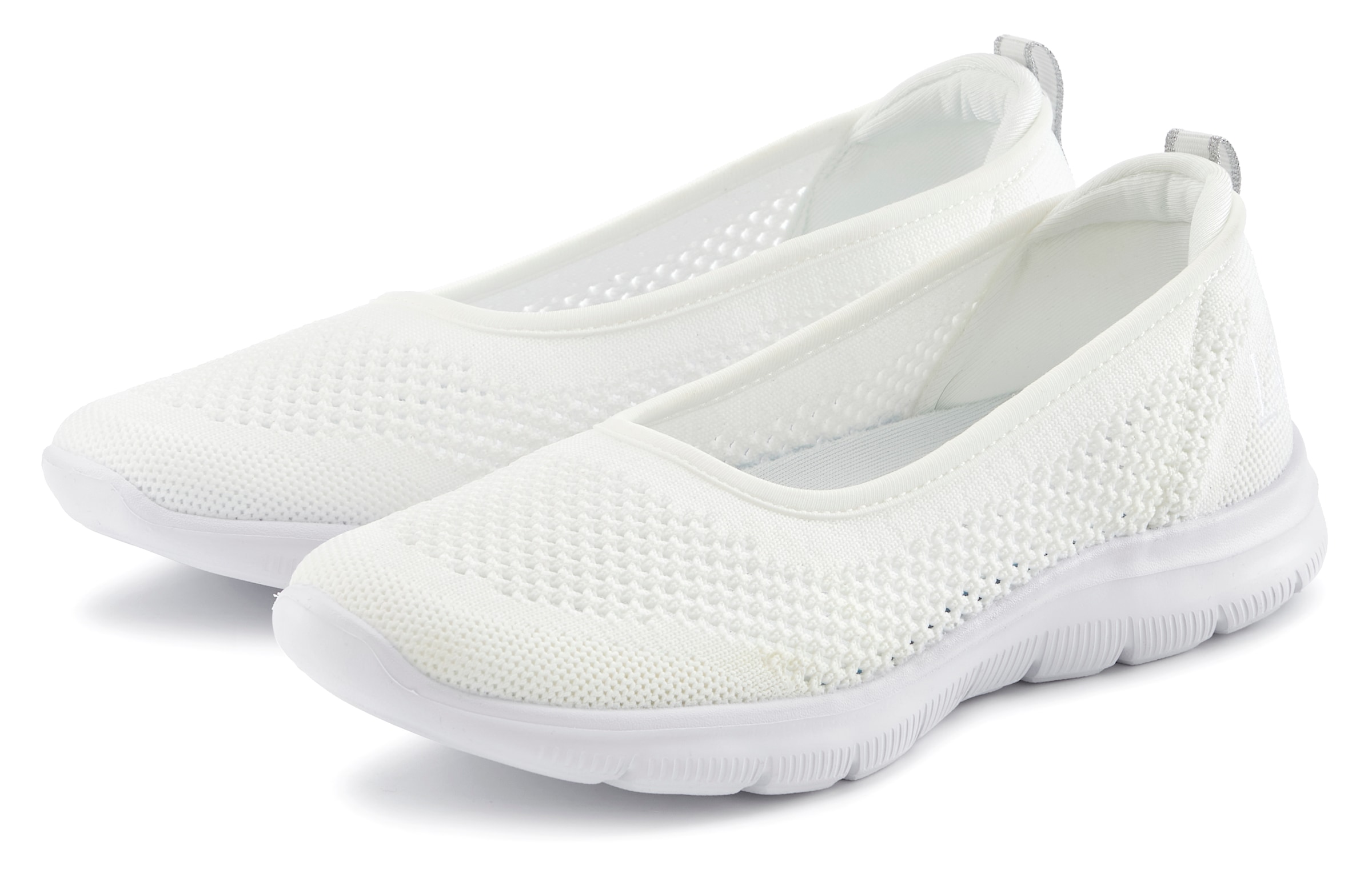 Sneaker Ballerinas LASCANA "Halbschuh, Slip-On-Sneaker", Damen, Gr. 36, weiß (sanftes weiß), Obermaterial: 100% Textilmaterial. Decksohle: 100% Textilmaterial. Futter: 100% Textilmaterial. Laufsohle: 100% Synthetik, unifarben, Schuhe Ballerina, zum Reinsc