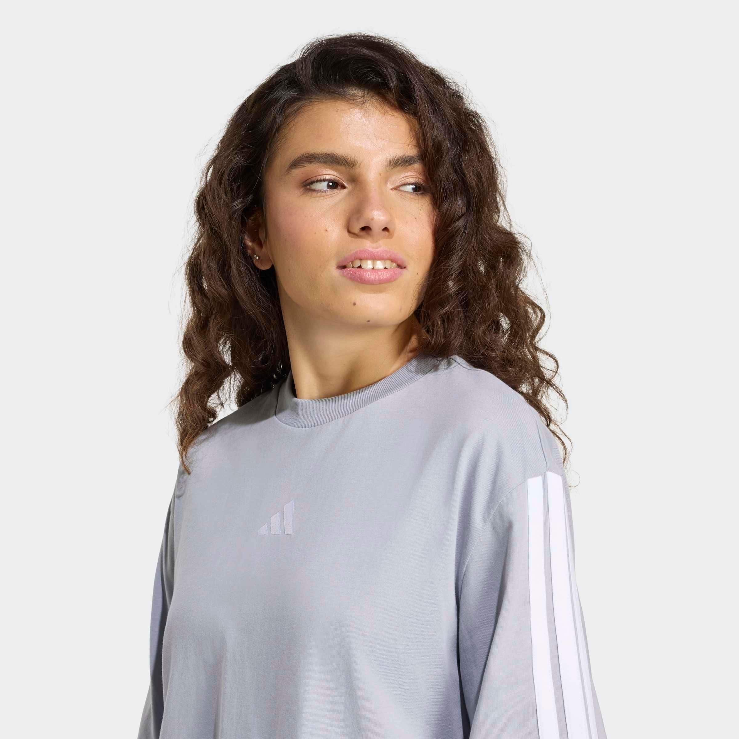 adidas Sportswear T-Shirt »ESSENTIALS 3-STREIFEN COTTON LOOSE« mit Rundhalsausschnitt, bauchfreie Schnittform, ohne Verschluss