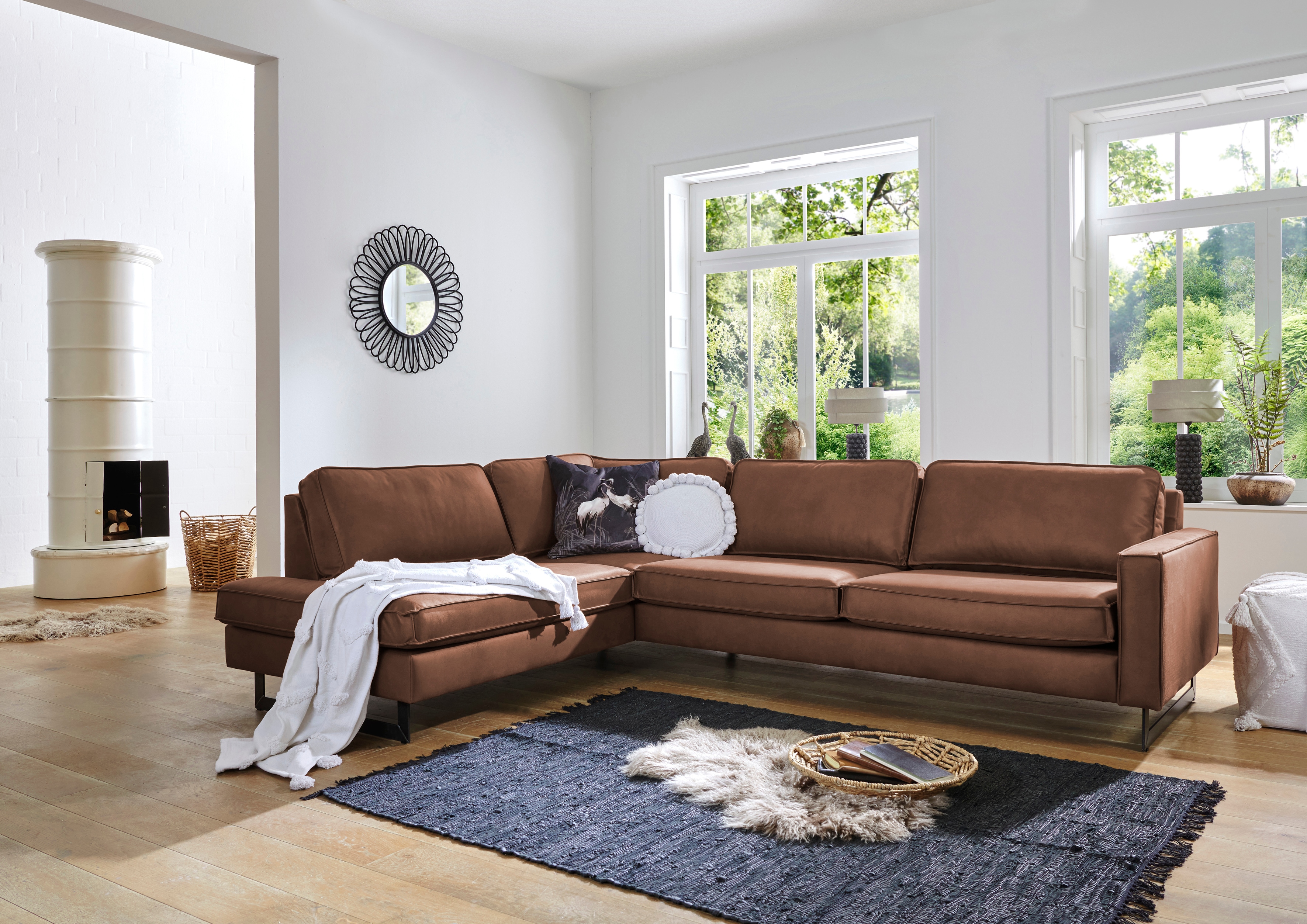 OTTO home Ecksofa "Pinto, 290 cm, Cord, Chenille, Lederoptik, Ottomane links / rechts" mit Keder, schwarze Metallfüße, Wellenunterfederung