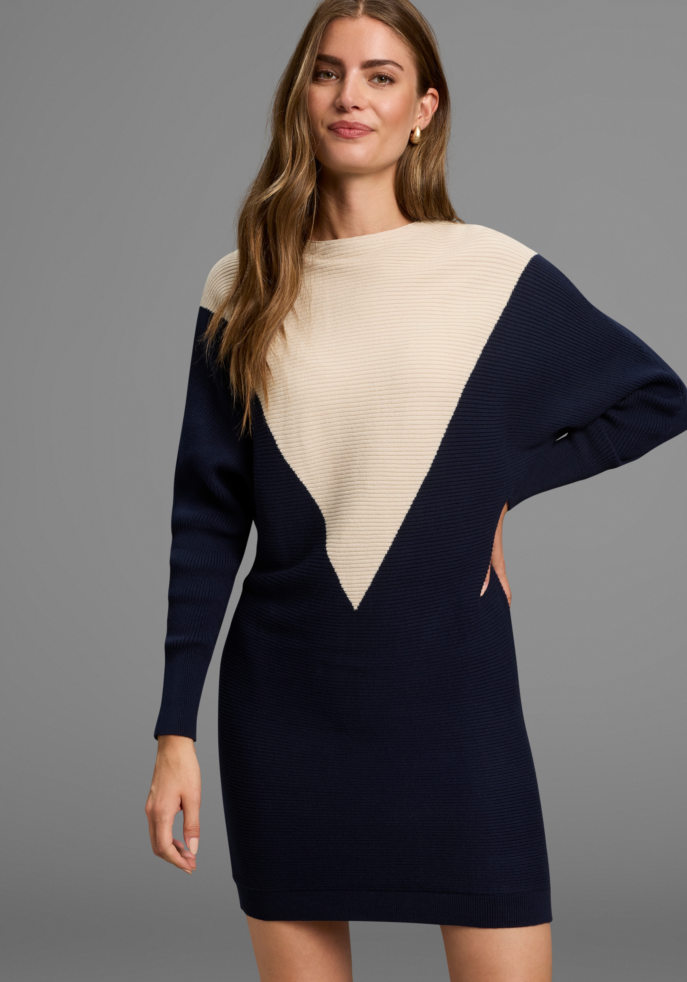 Laura Scott Strickkleid, zweifarbig, aus weicher Baumwollmisch-Qualität günstig online kaufen