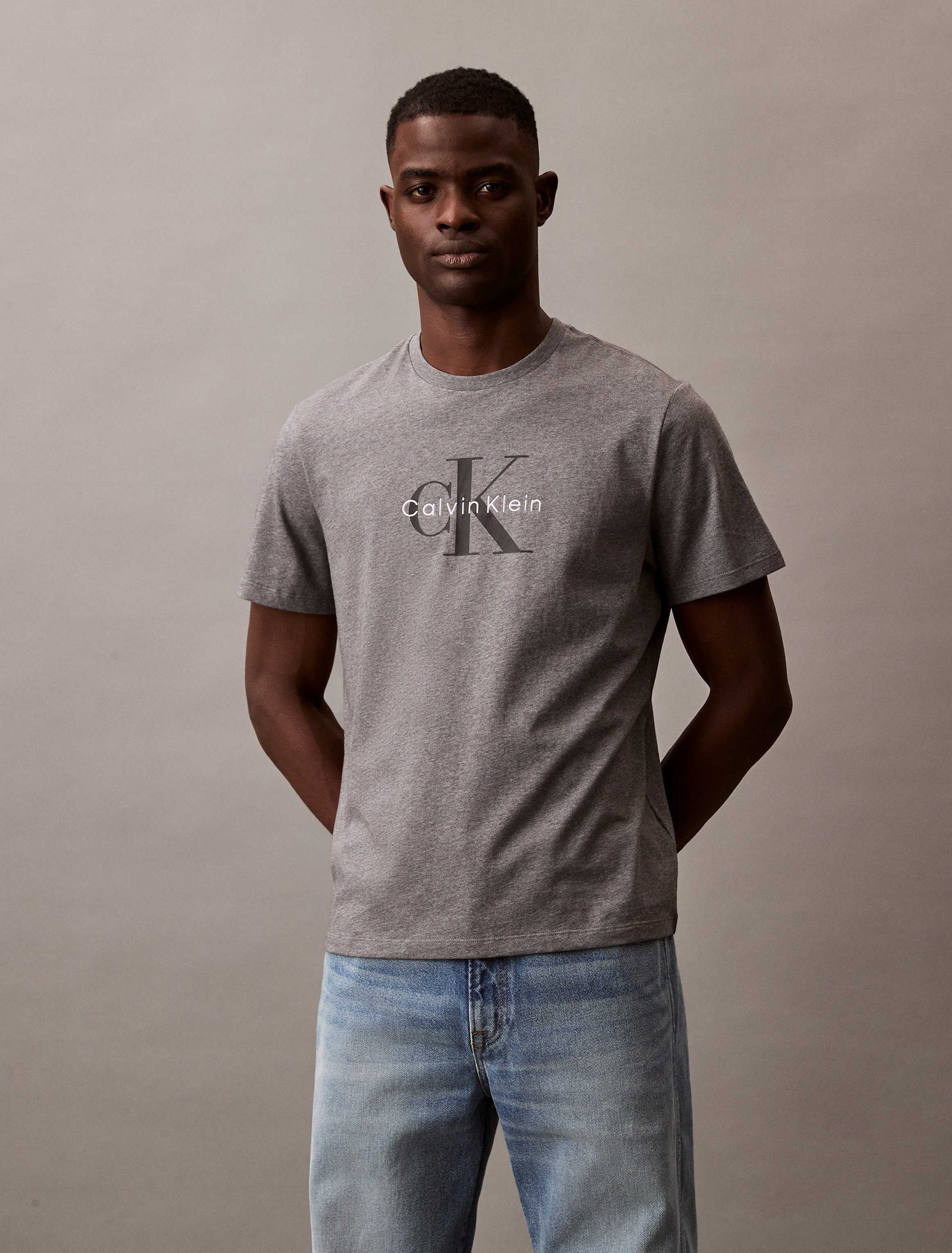 Calvin Klein Jeans T-Shirt "SS Hero Monologo Tee 20s", Mit Rundhalsausschni günstig online kaufen
