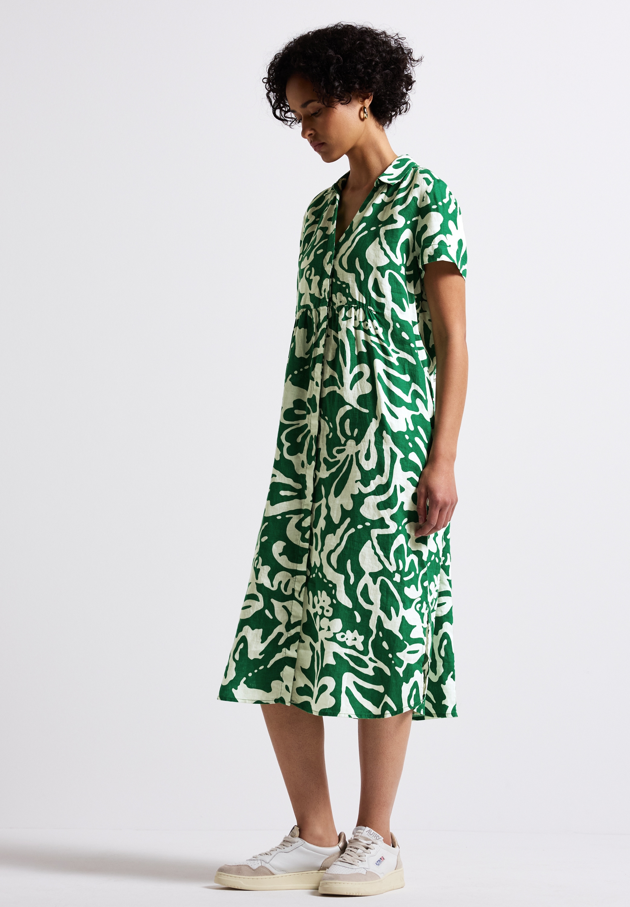 STREET ONE Midikleid, mit femininer Silhouette günstig online kaufen