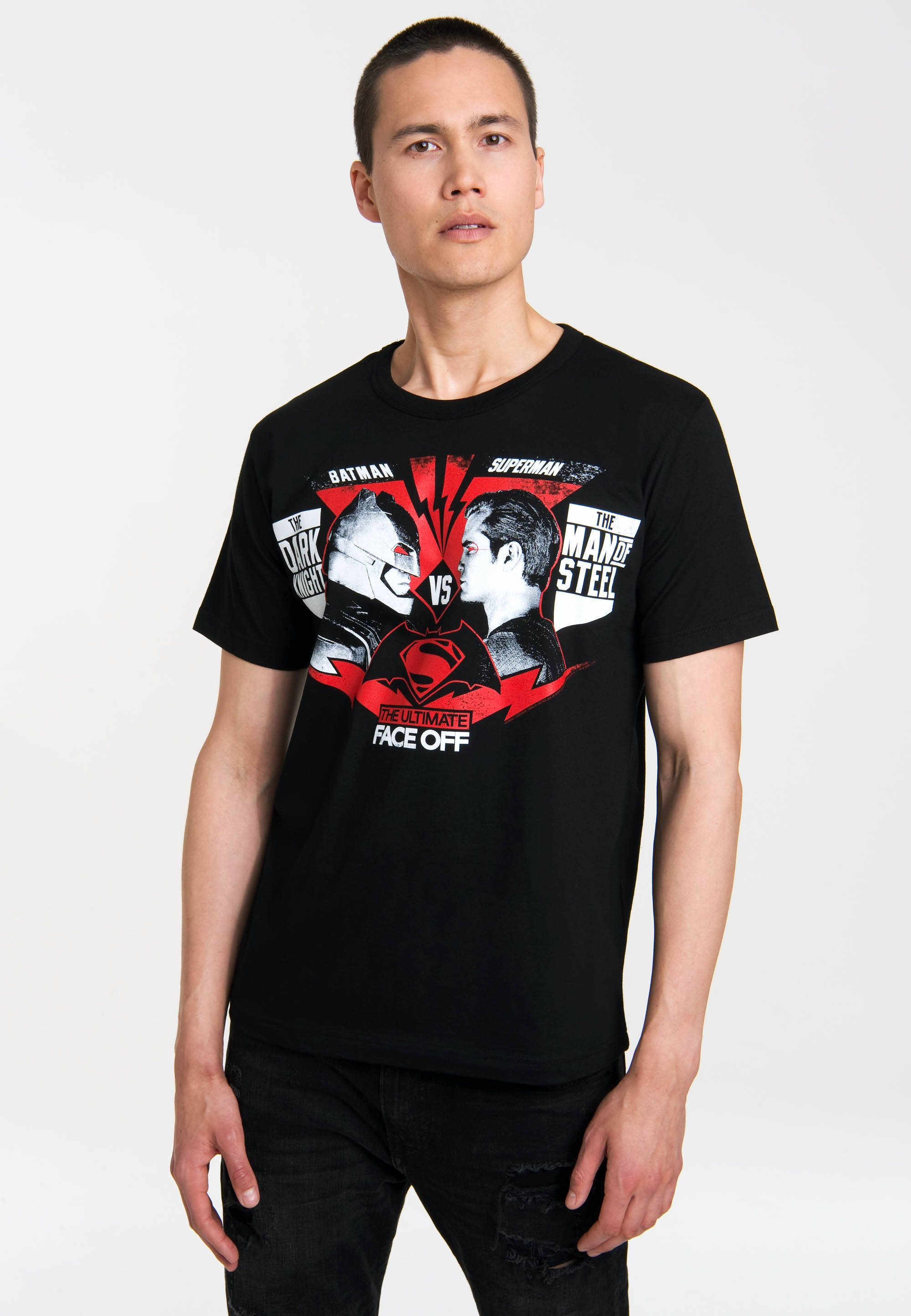 LOGOSHIRT T-Shirt »Batman vs. Superman«, mit coolem Frontdruck