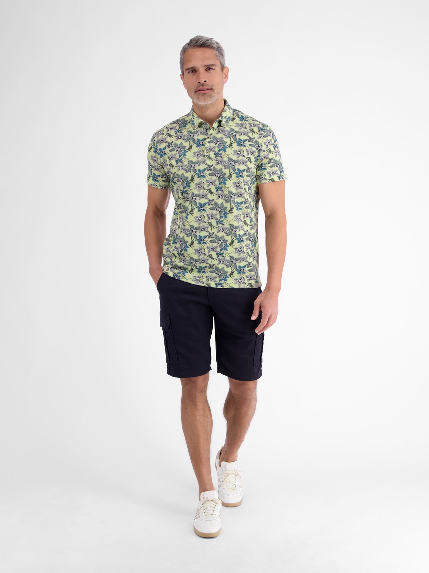 LERROS Poloshirt »Sommerliches Poloshirt mit angesagtem, floralem Printmuster«