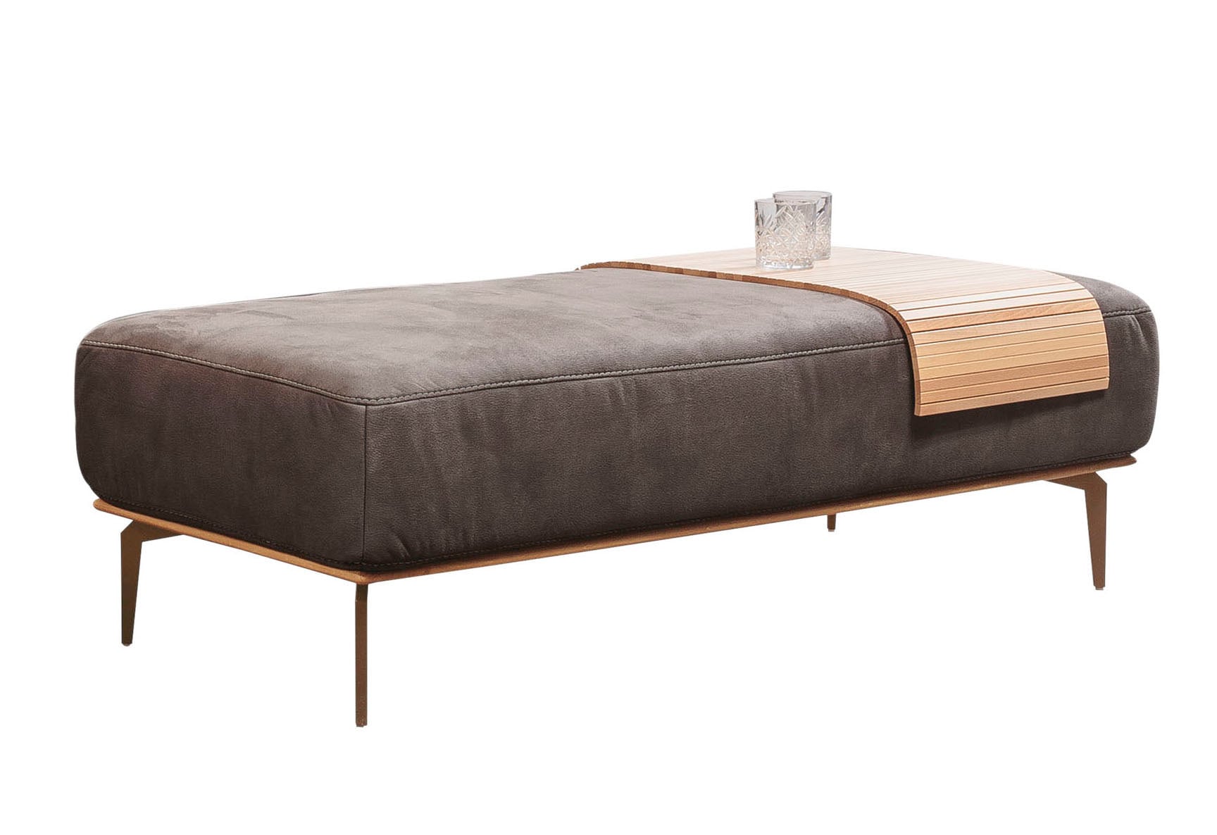 W.SCHILLIG Polsterhocker "run" mit Holzsockel, Füße in Bronze pulverbeschichtet, Breite 150 cm