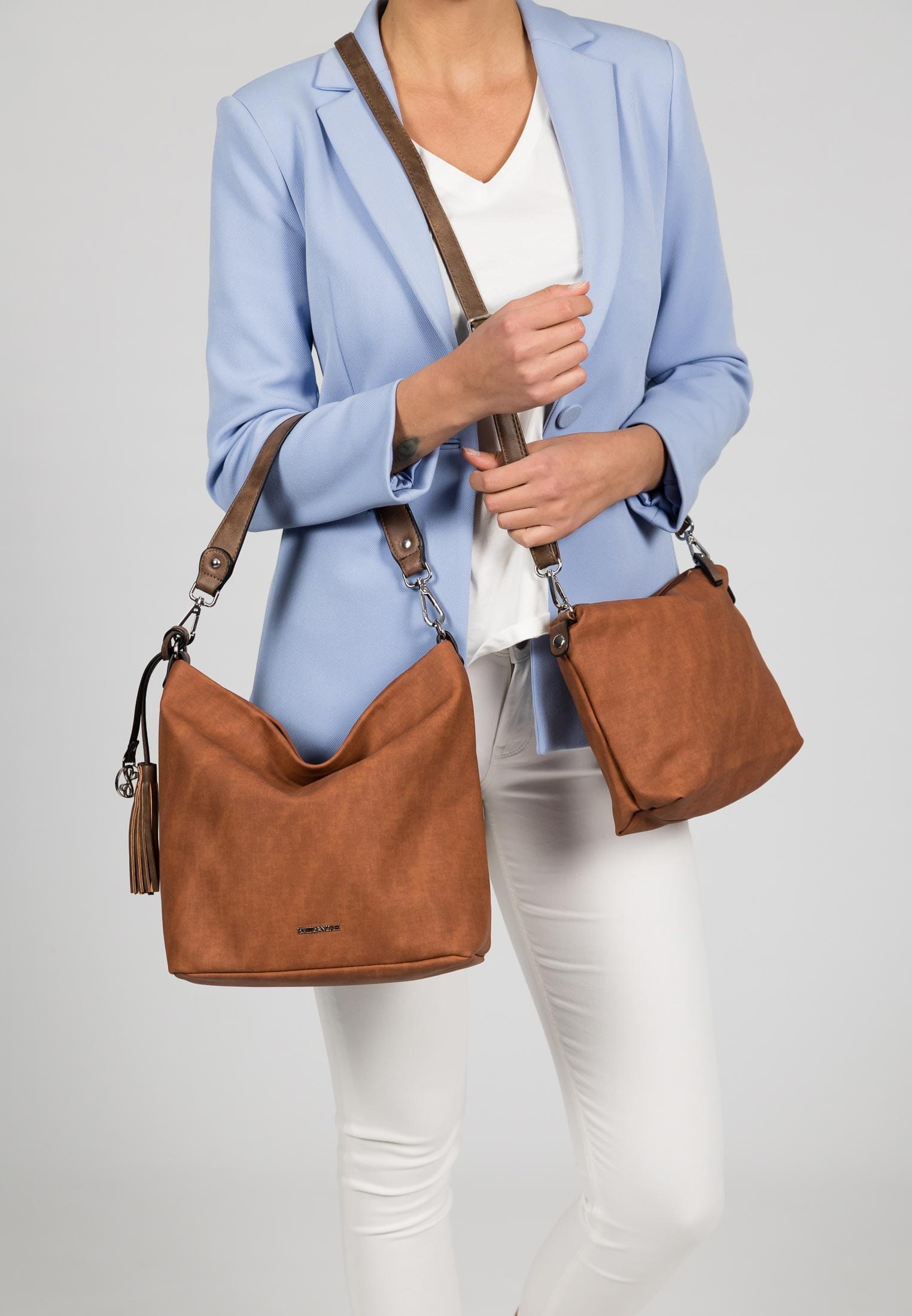 Beuteltasche EMILY & NOAH "Beutel E&N Elke", Damen, Gr. B/H/T: 36cm x 28cm x 14cm 0, braun (cognac 700), Polyurethan, Taschen Beuteltasche 2