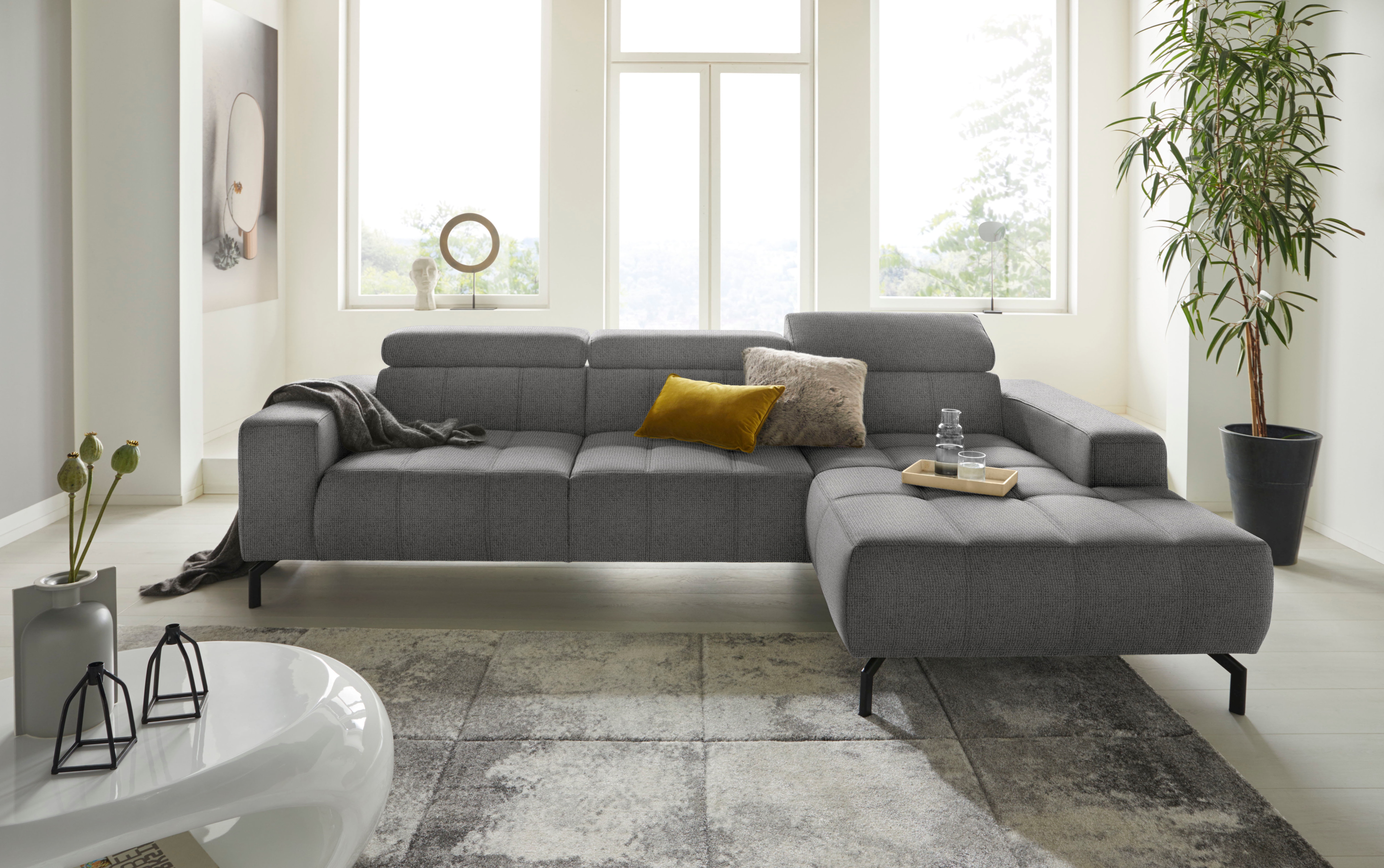 DOMO collection Ecksofa "Cunelli tolle Sitznähte als Designelement, fester Sitzkomfort, L-Form" whlw. verstellbare Kopfteile, passend für gängige Saugroboter
