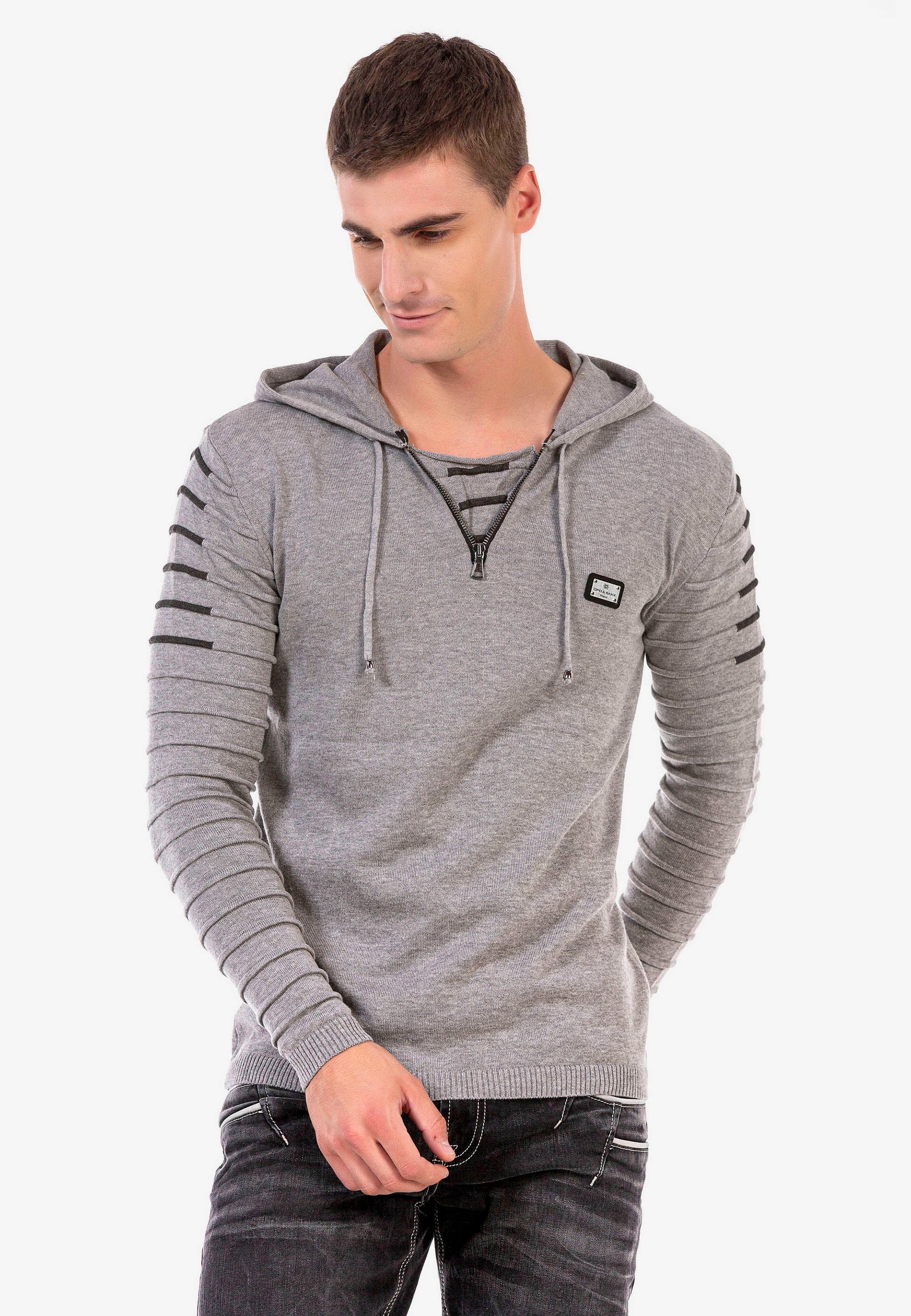 Cipo &amp; Baxx Kapuzensweatshirt mit kuscheliger Kapuze ZN8297