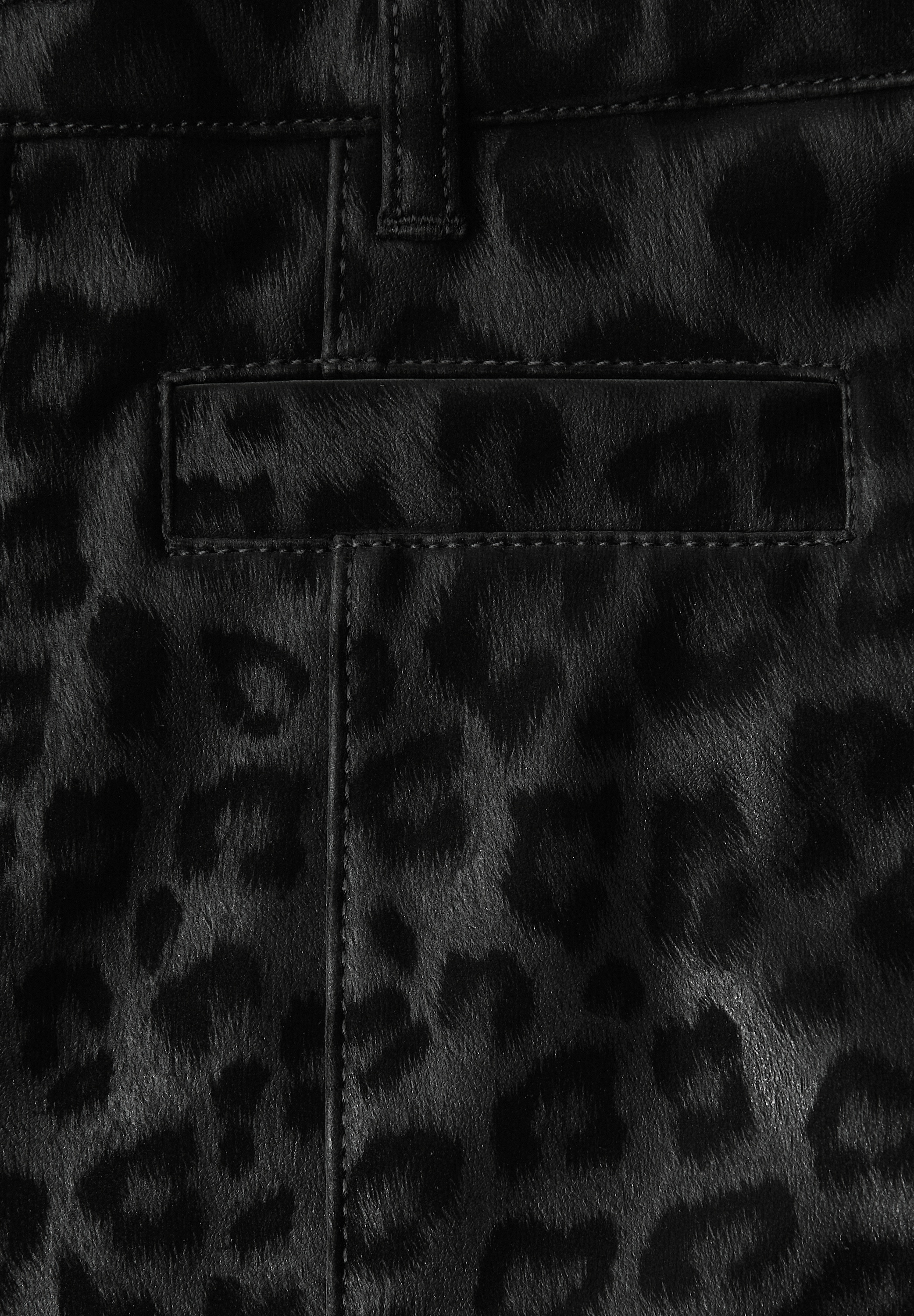 STREET ONE Bootcuthose  mit Leo-Muster