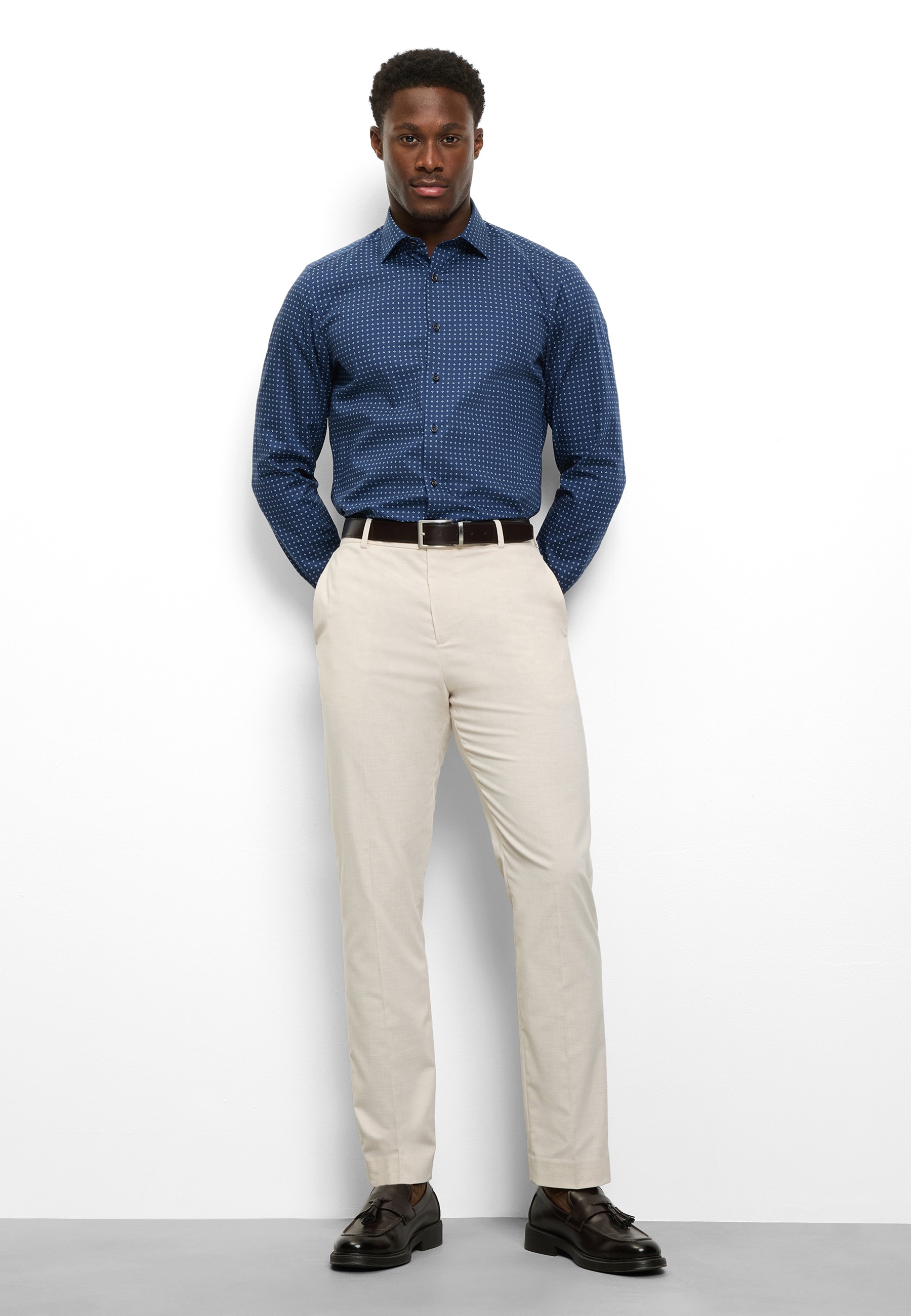 Langarmhemd OLYMP "Level Five", Herren, Gr. 39, N-Gr, marine, Web, Obermaterial: 100% Baumwolle, normal, 2-Knopf-Manschette, Hemden, Businesshemd, body fit, New York Kentkragen 3