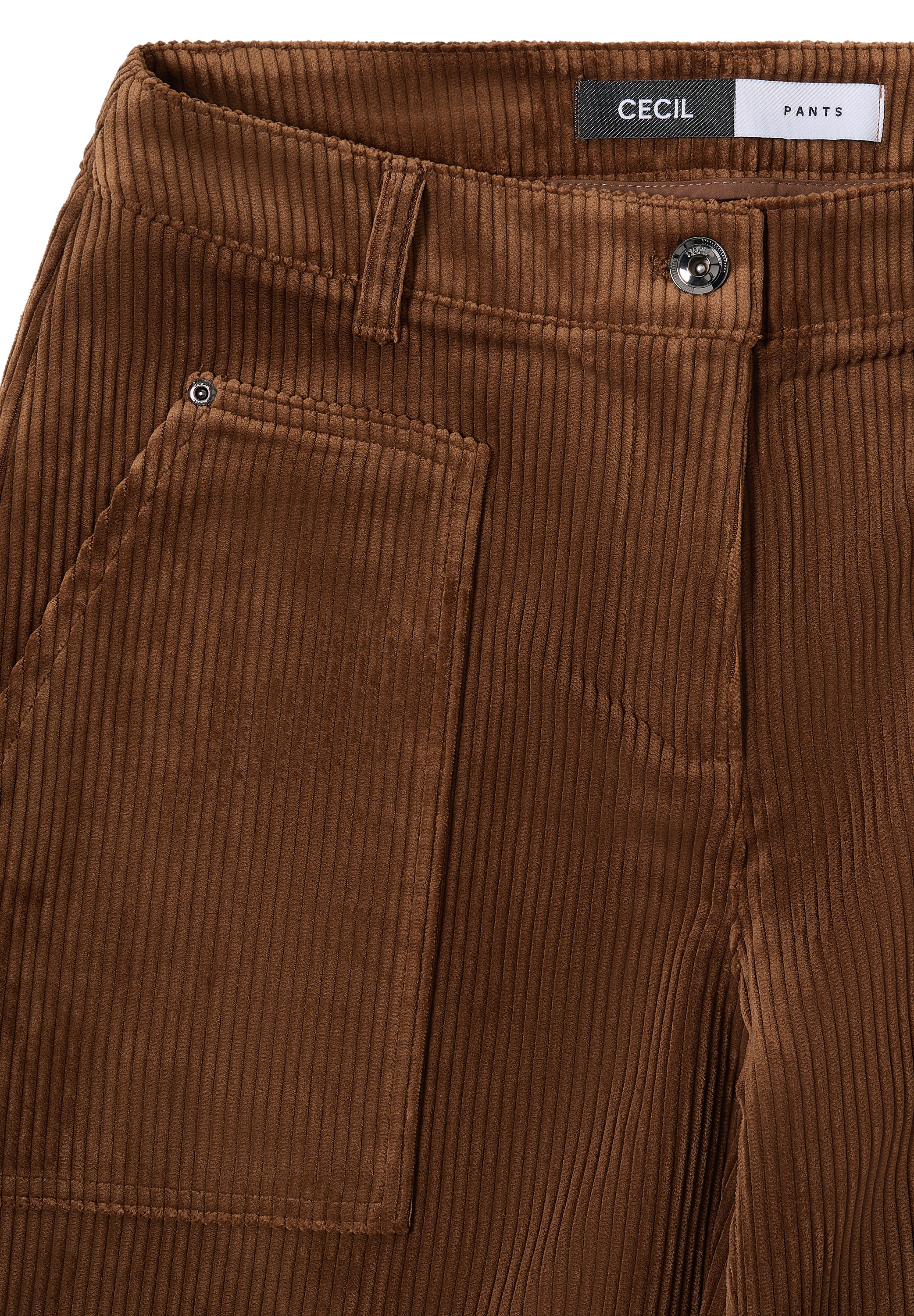 Cecil Cordhose, in Cord-Optik