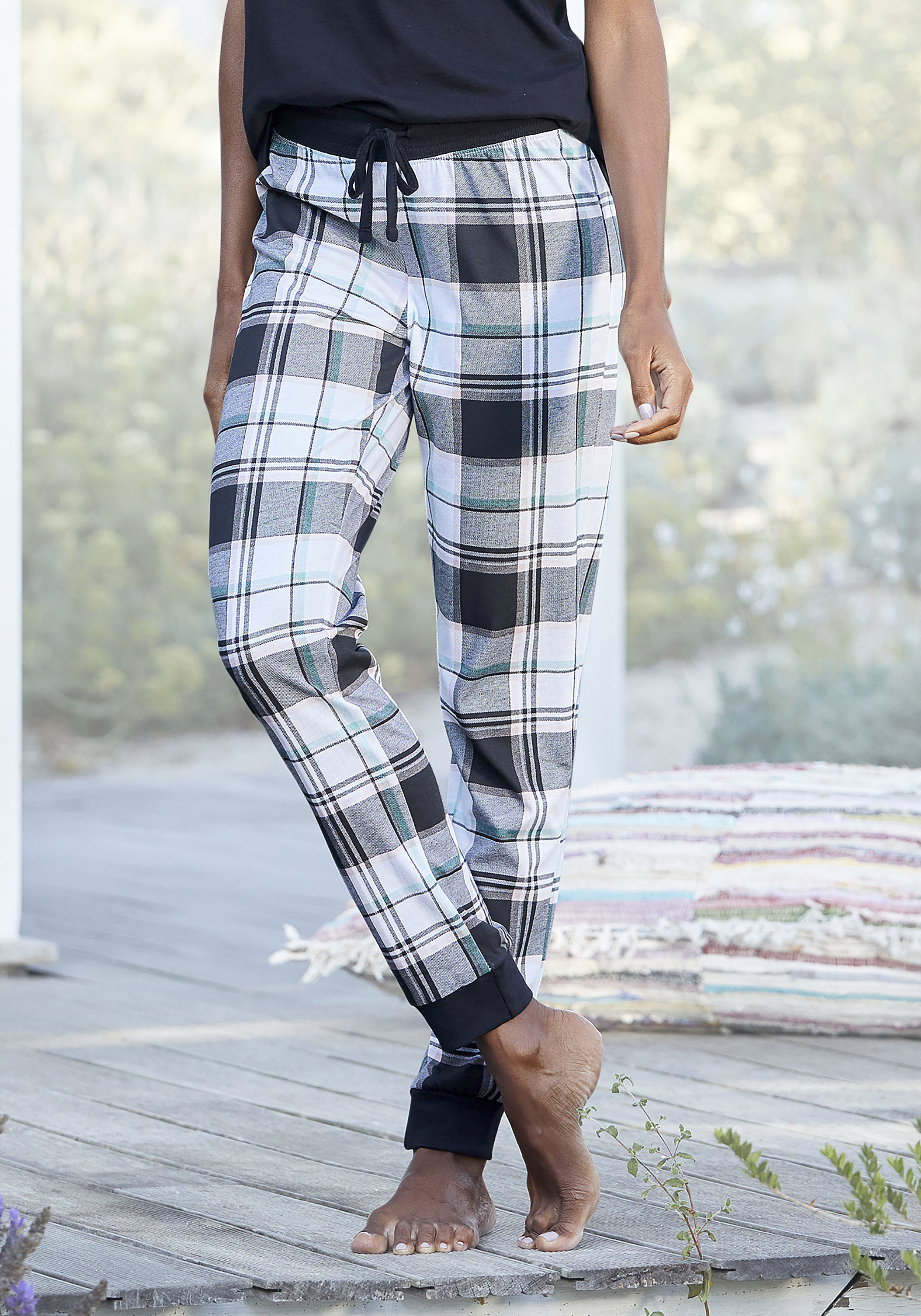 Vivance Dreams by Lascana Pyjamahose mit Allover-Druck