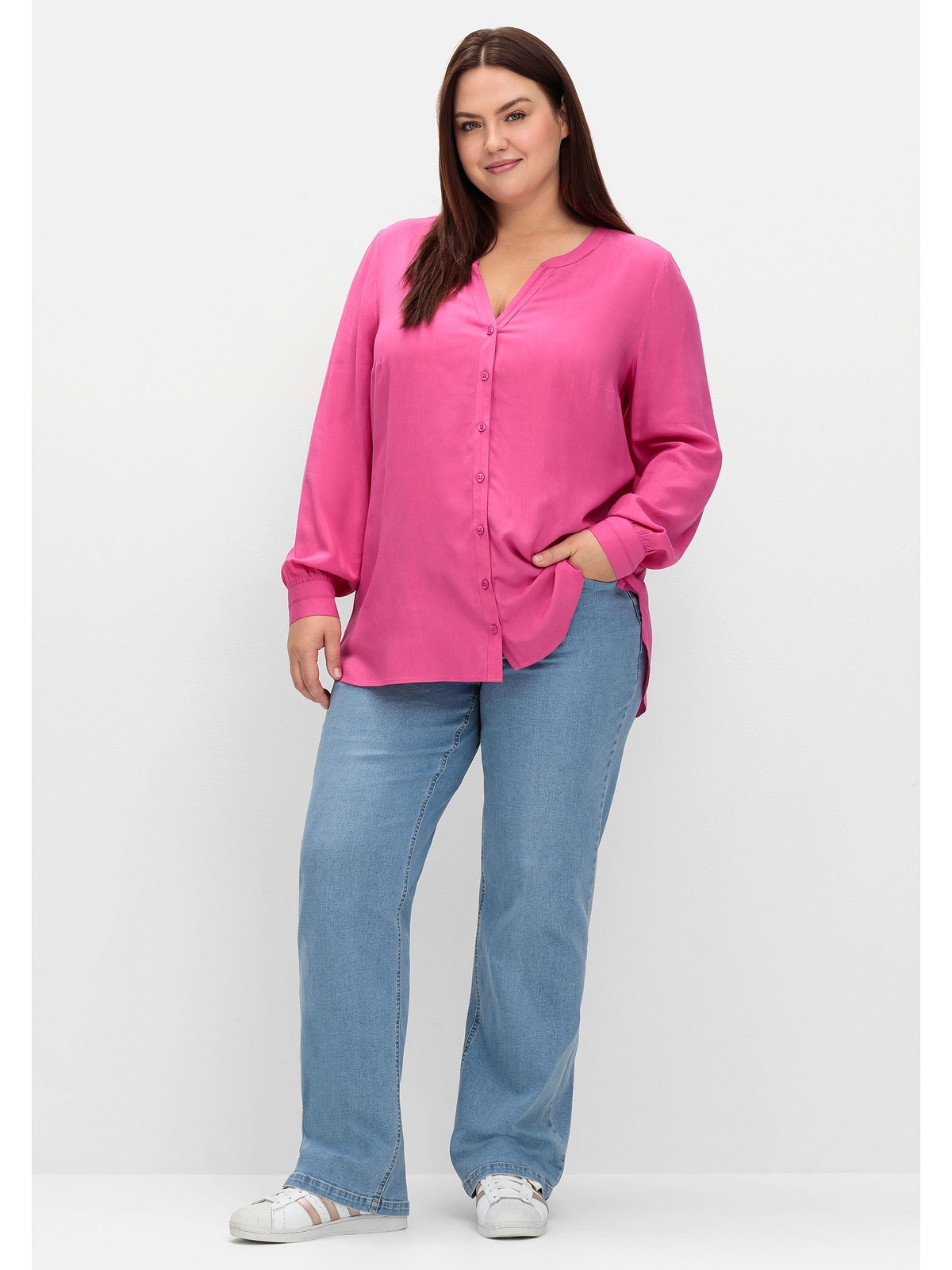 Sheego Longbluse »Große Größen«, mit tonigen Stickereien