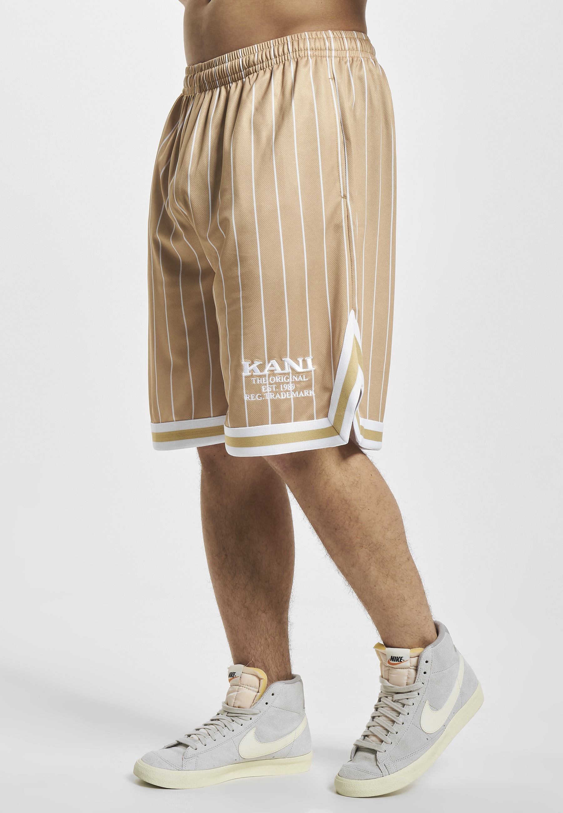 Karl Kani Shorts »Karl Kani Herren KM232-005-2 KK Retro Pinstripes Mesh Shorts«