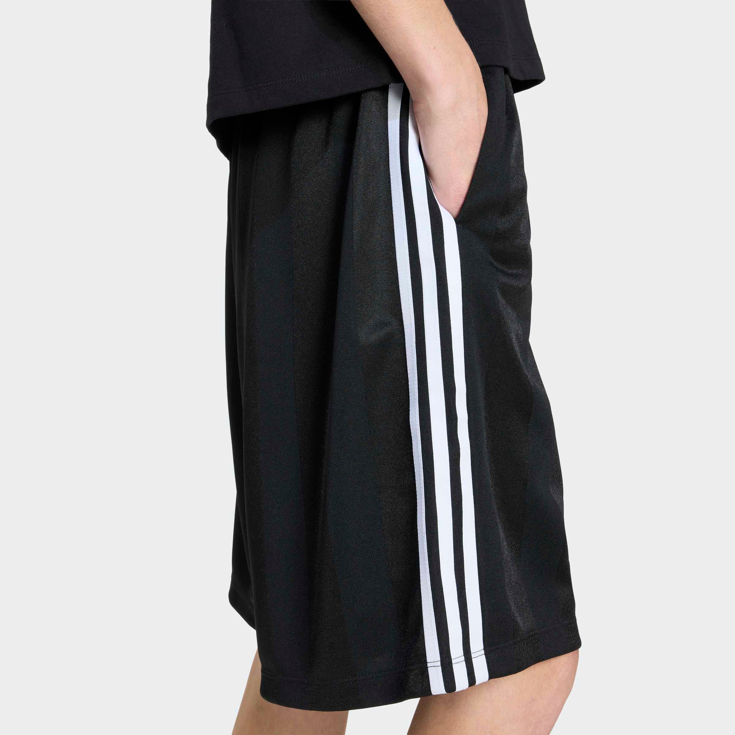 adidas Originals Shorts »3-STREIFEN-JAQUARD JORTS«