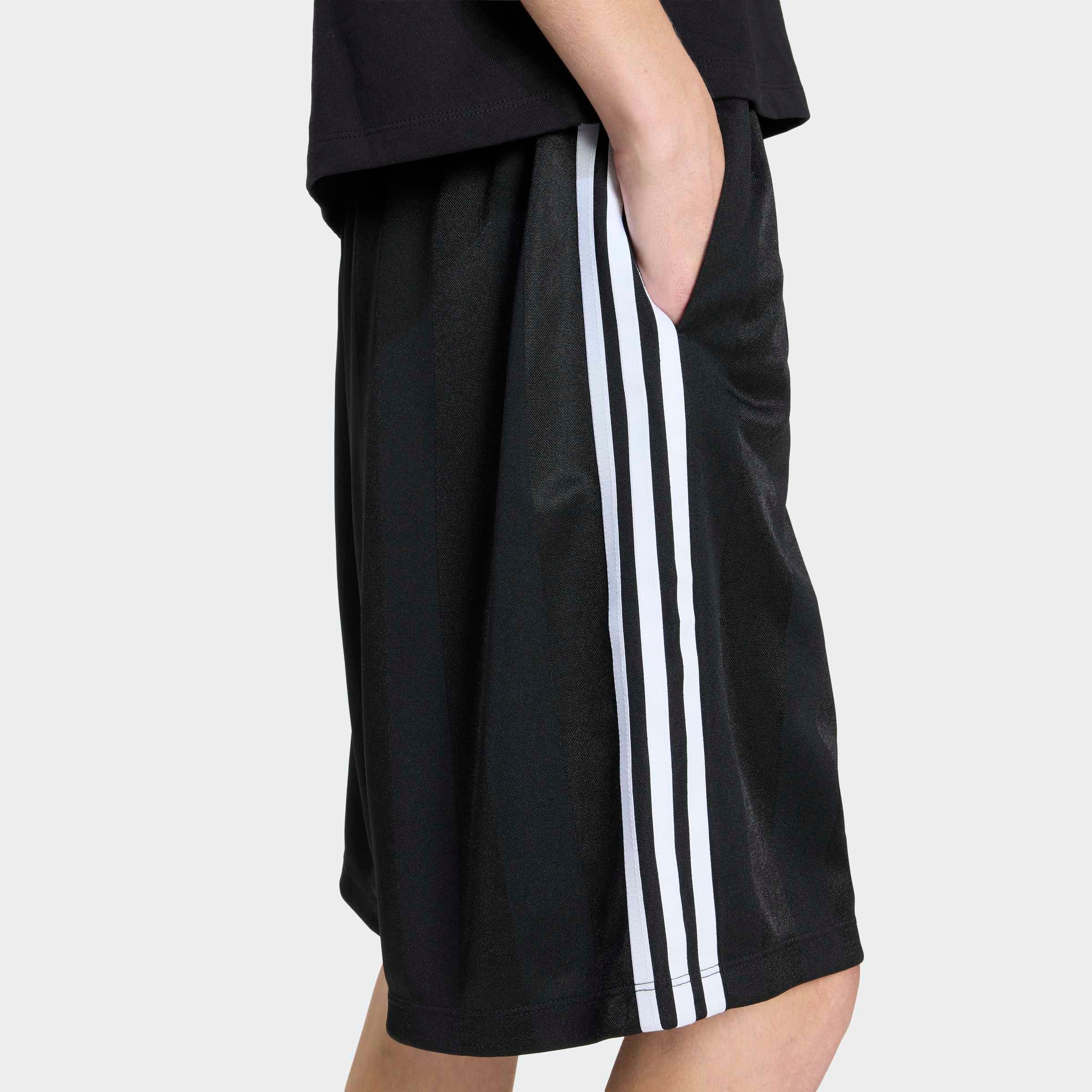 Shorts ADIDAS ORIGINALS "3-STREIFEN-JAQUARD JORTS", Damen, Gr. M, N-Gr, schwarz, normal, gr., Obermaterial: 100% Polyester, Hosen Shorts 2