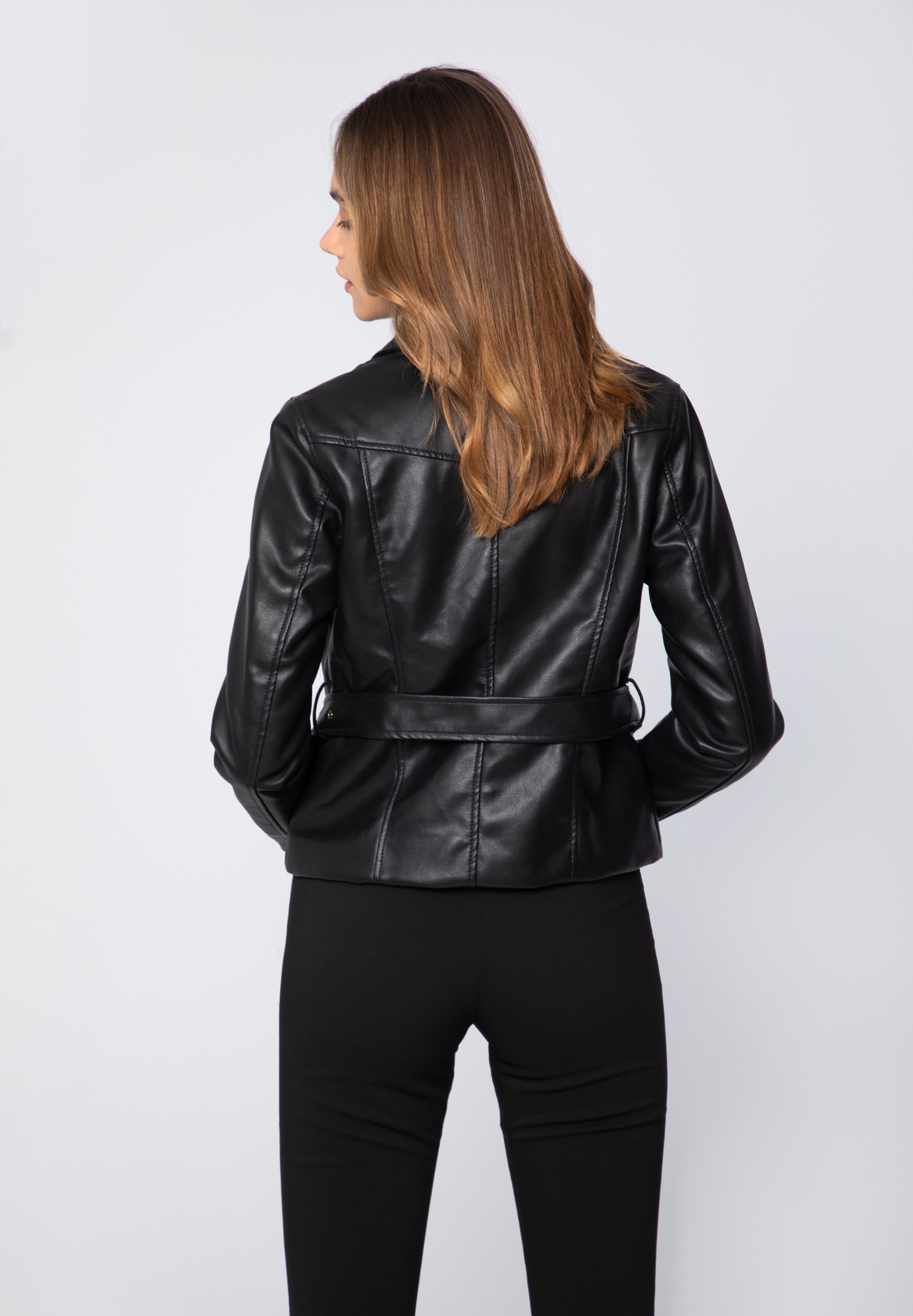 WITTCHEN Lederimitatjacke »Modern Classics«, ohne Kapuze, WITTCHEN Ramones-Jacke aus Öko-Leder mit kleiner Tasche und Gürtel