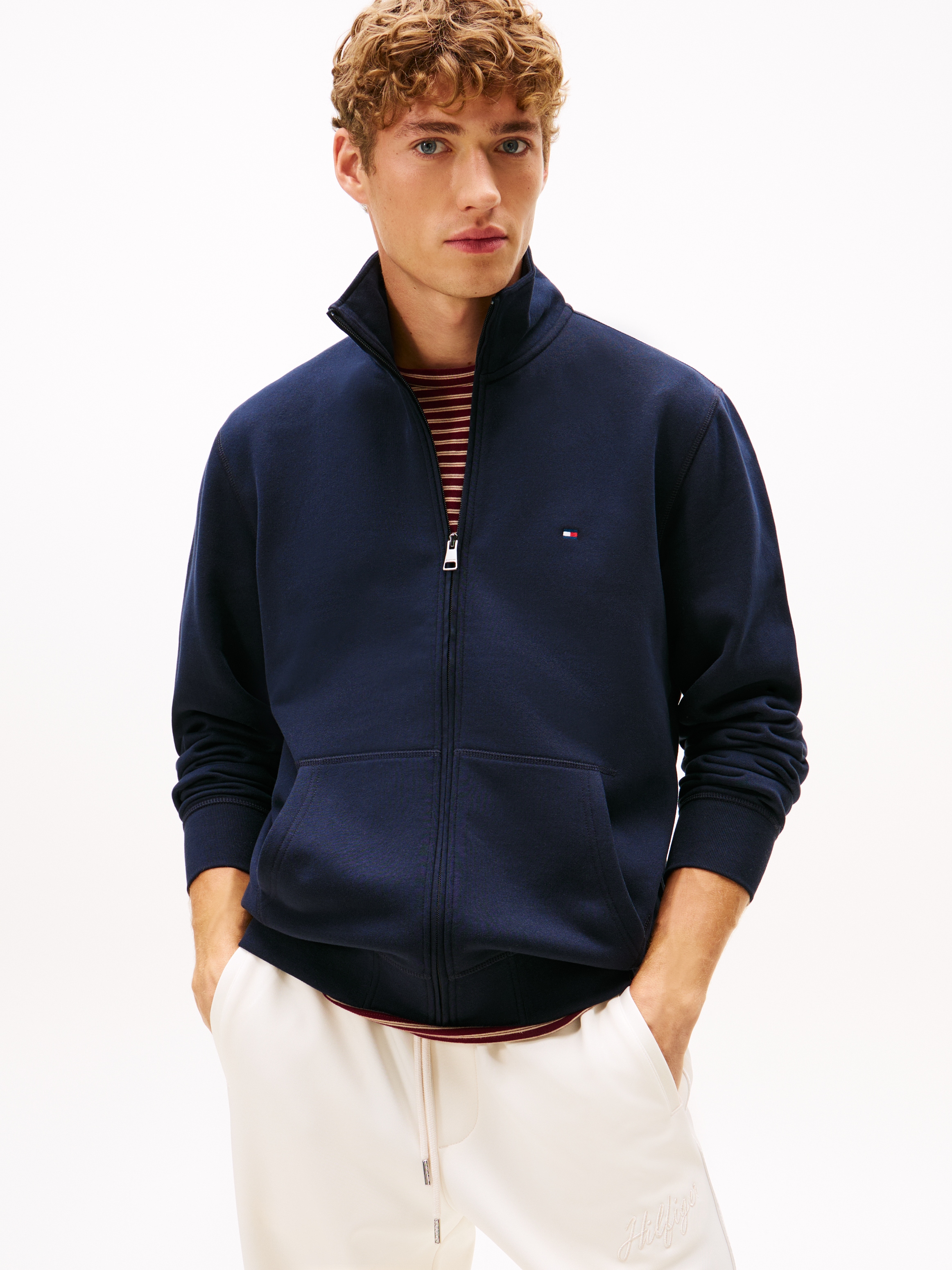 Tommy Hilfiger Sweatjacke "ESSENTIAL FLEECE STAND COLLAR", mit Stehkragen, günstig online kaufen