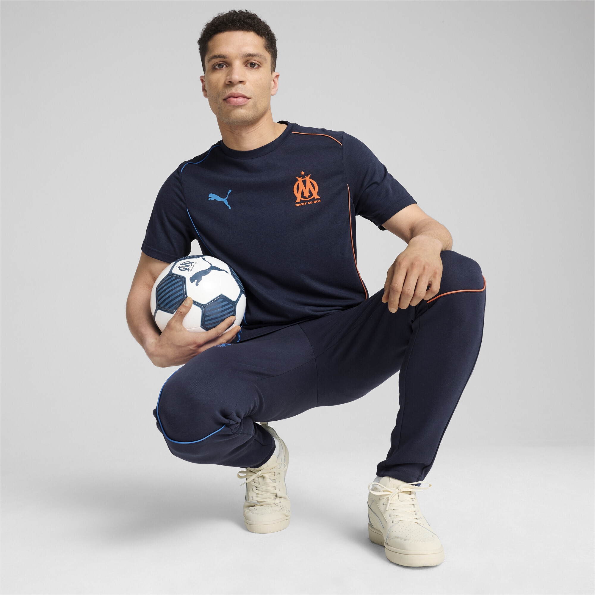 PUMA Trainingsshirt »Olympique de Marseille Casuals T-Shirt Herren«