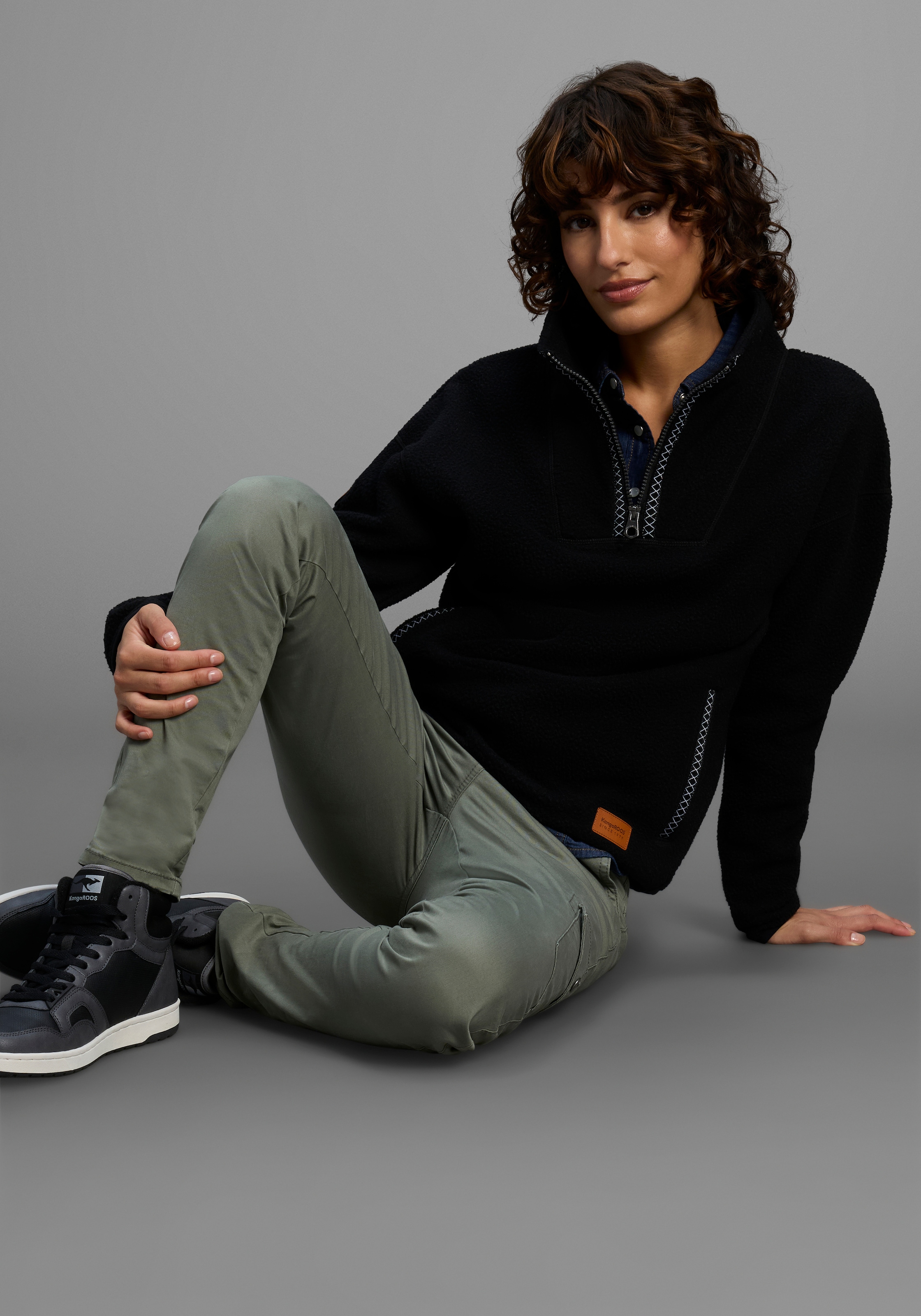 KangaROOS Fleecepullover, aus kuscheligem Sherpa Fleece, Half-zip
