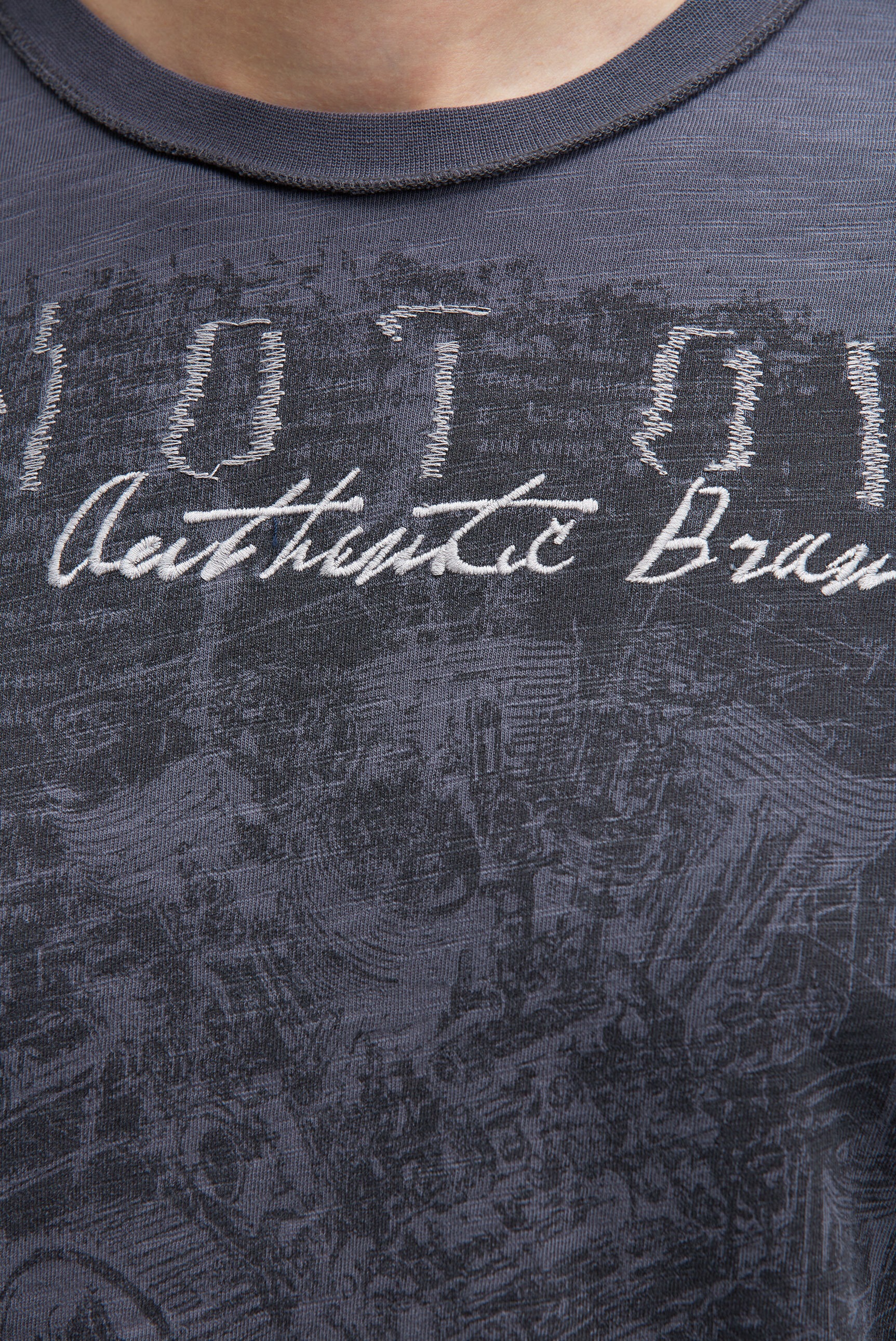 CAMP DAVID Rundhalsshirt mit offenen Kanten