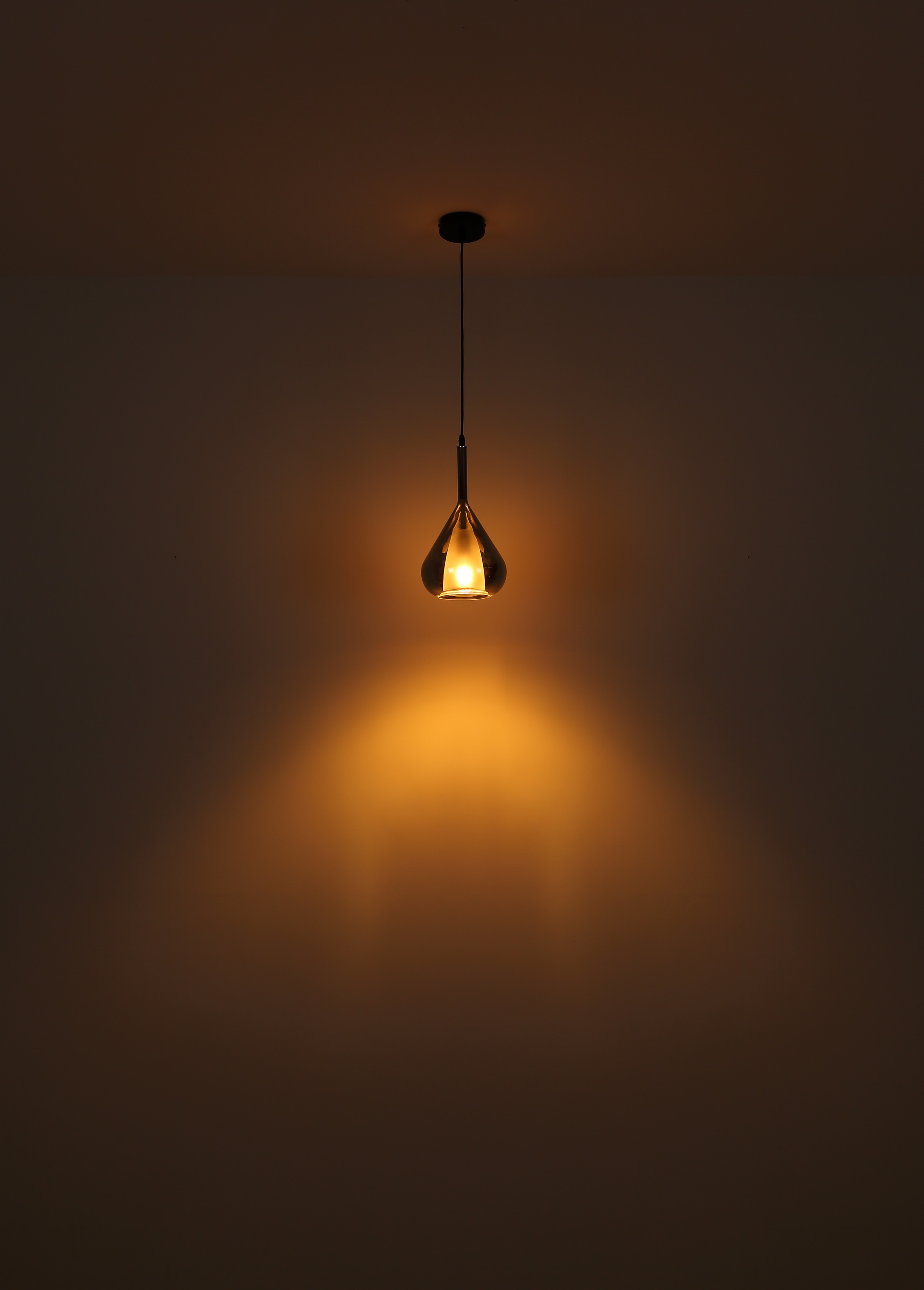 GLOBO LIGHTING Hängeleuchte »GEEKY«, Leuchtmittel E27 | ohne Leuchtmittel, Hängelampe/Glas rauchfarben/Höhe kürzbar/Wohnzimmer