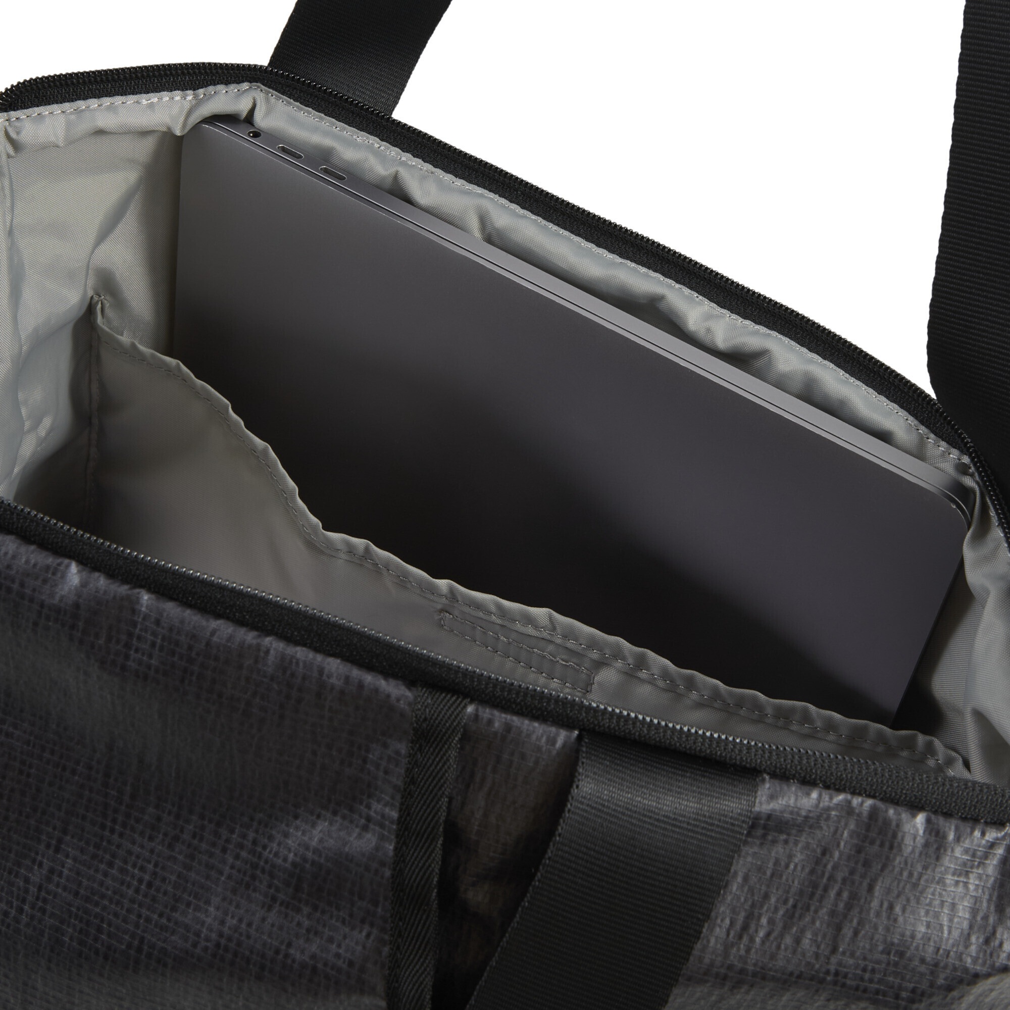 PUMA Tragetasche »PUMA 2026 15 l Tote-Bag Erwachsene«