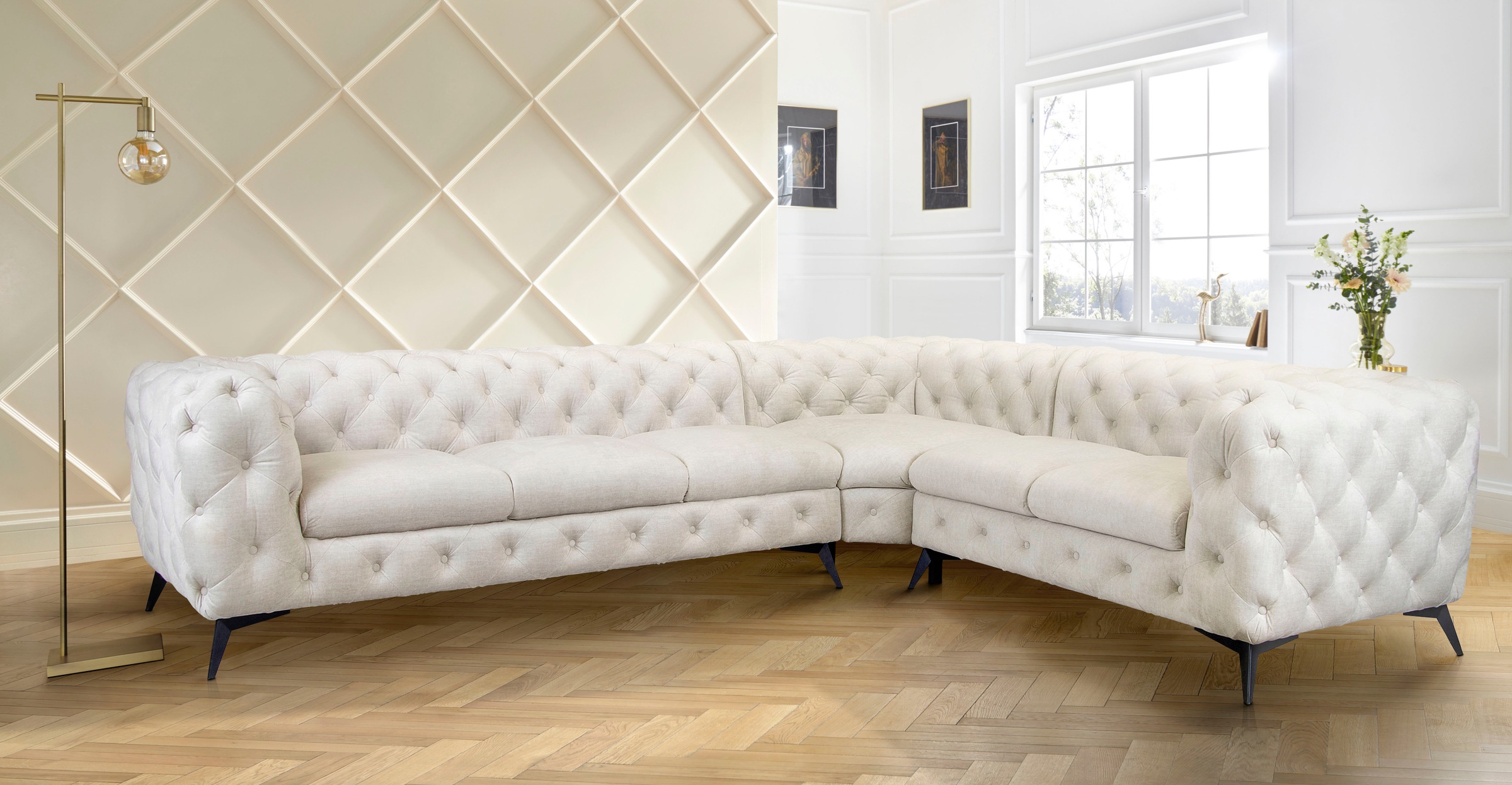 Leonique Chesterfield-Sofa »Ecksofa GLYNIS L-Form mit Wellenunterfederung, Maße B/T/H 323/264/75cm«, aufwändige Knopfheftung, moderne Chesterfield Optik, Fußfarbe wählbar