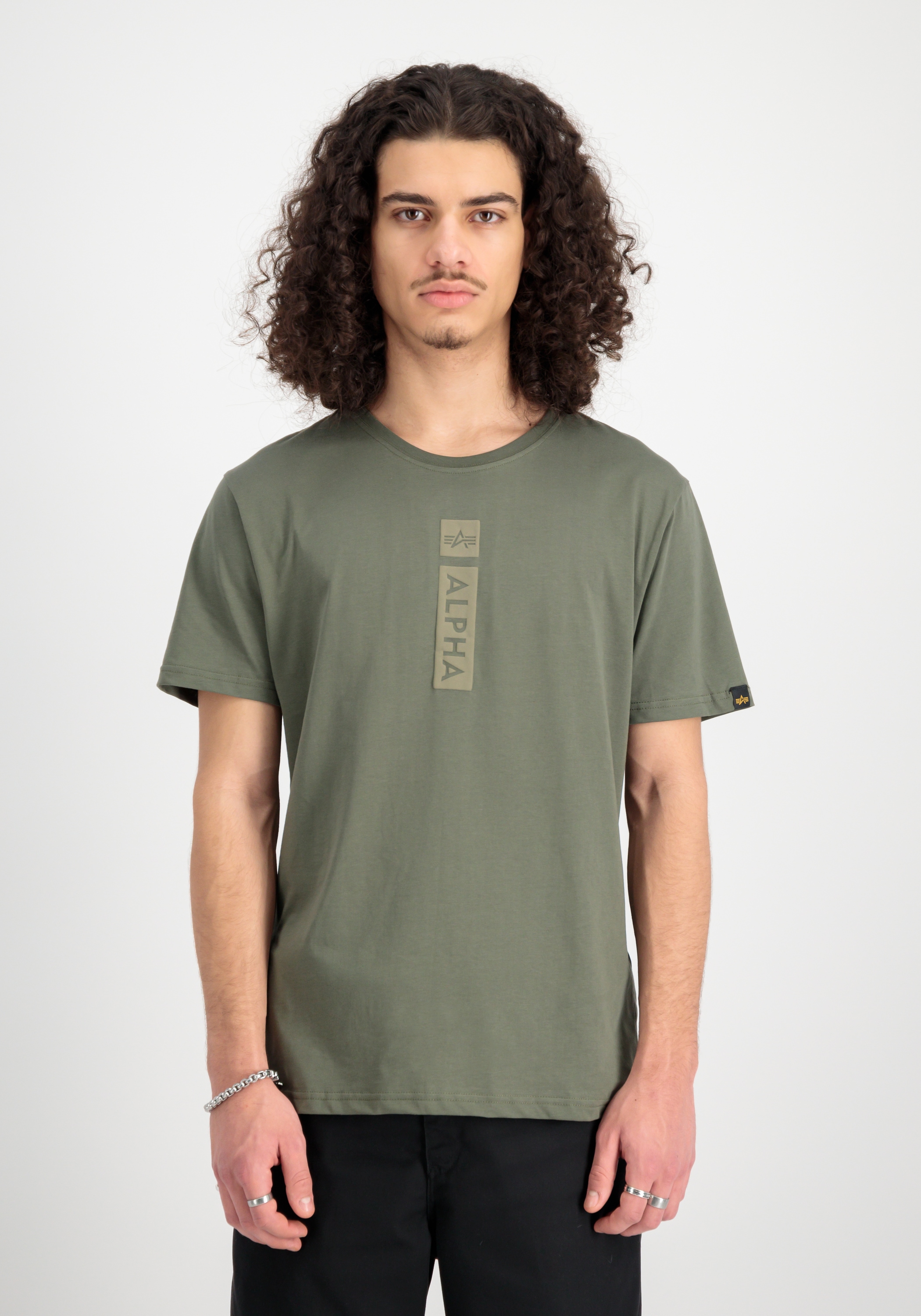 Thumbnail - Alpha Industries T-Shirt "Alpha Puff Print T-Shirt"