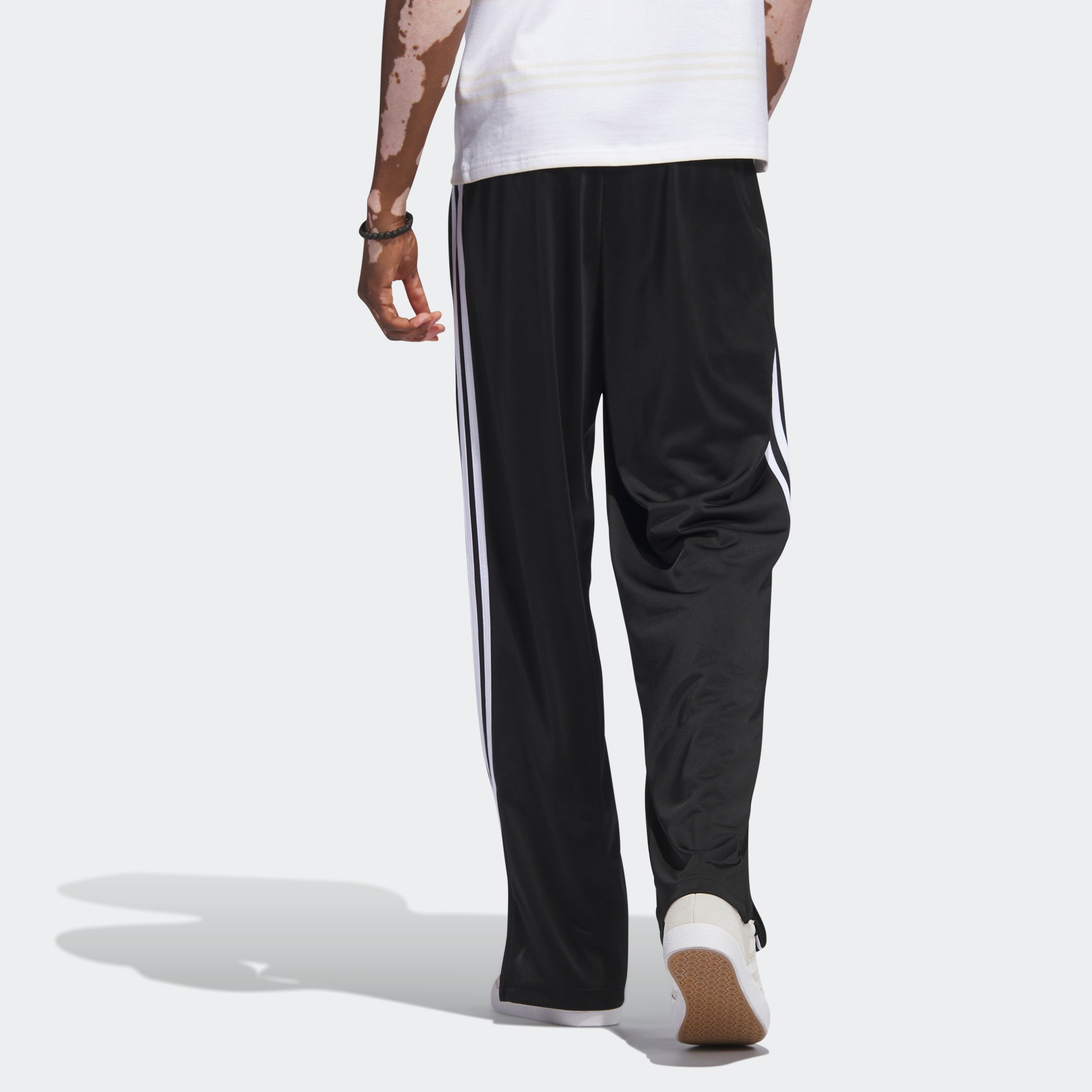 Thumbnail - adidas Originals Sporthose "FIREBIRD TP", (1 tlg.), Trackpant, Streetstyle
