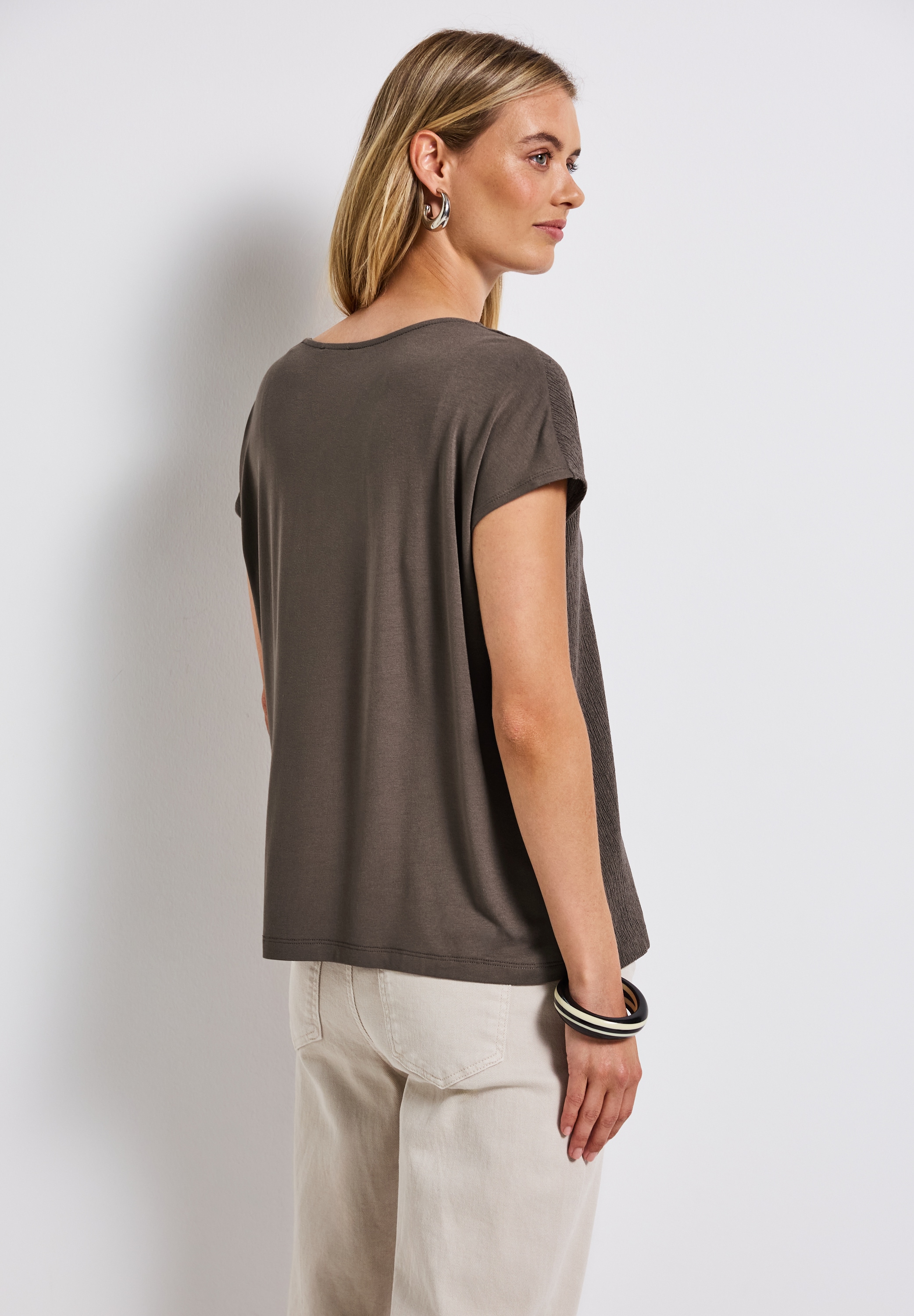 STREET ONE T-Shirt, mit dekorativen Bändchen