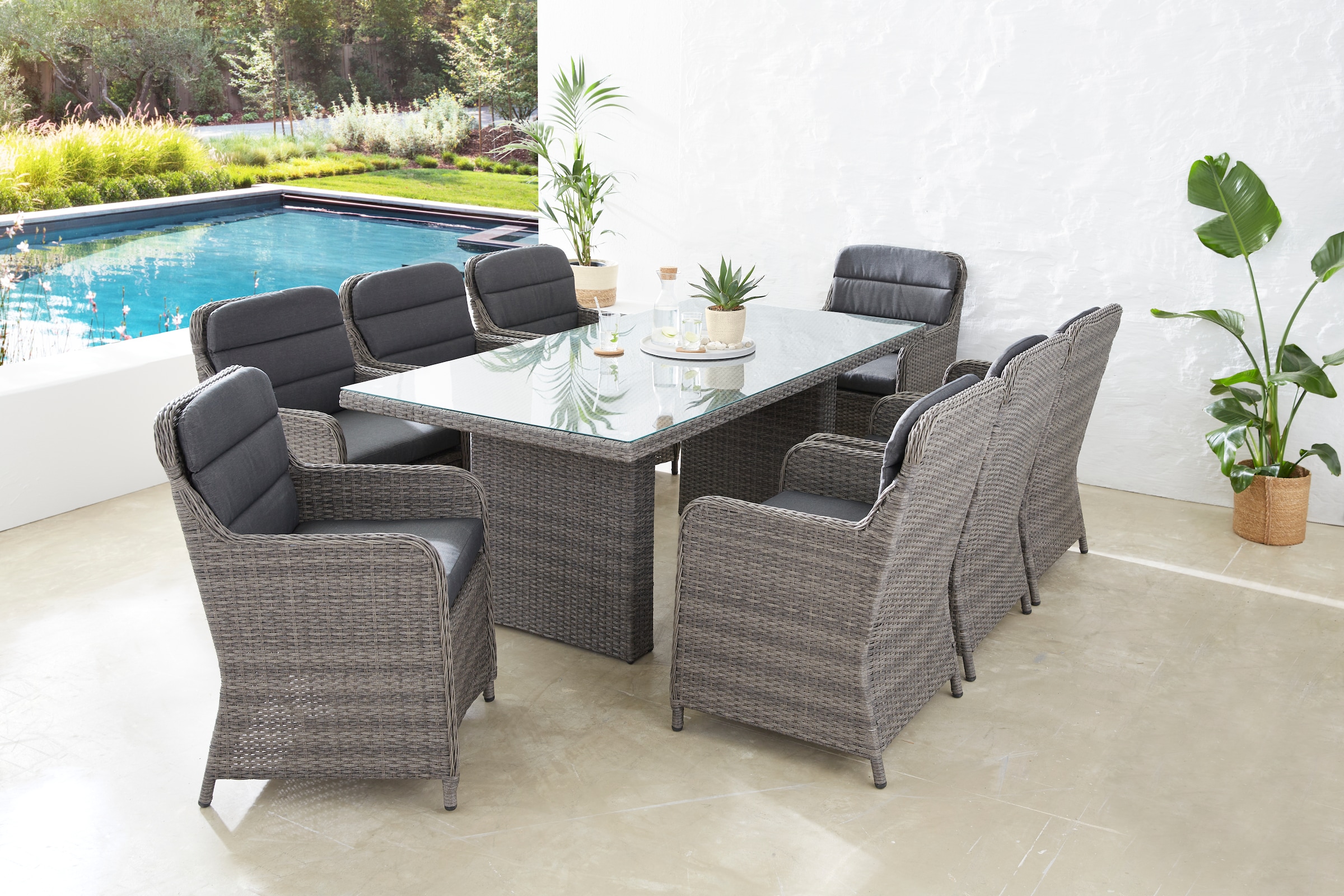 KONIFERA Garten-Essgruppe »Kairo«, (Set, 25 tlg., 8x Sessel, 1x Tisch 200x100x74 cm, inkl. Auflagen, Dunkelgrau), Polyrattan, Stahl, Tischplatte aus 5mm starkem Sicherheitsglas