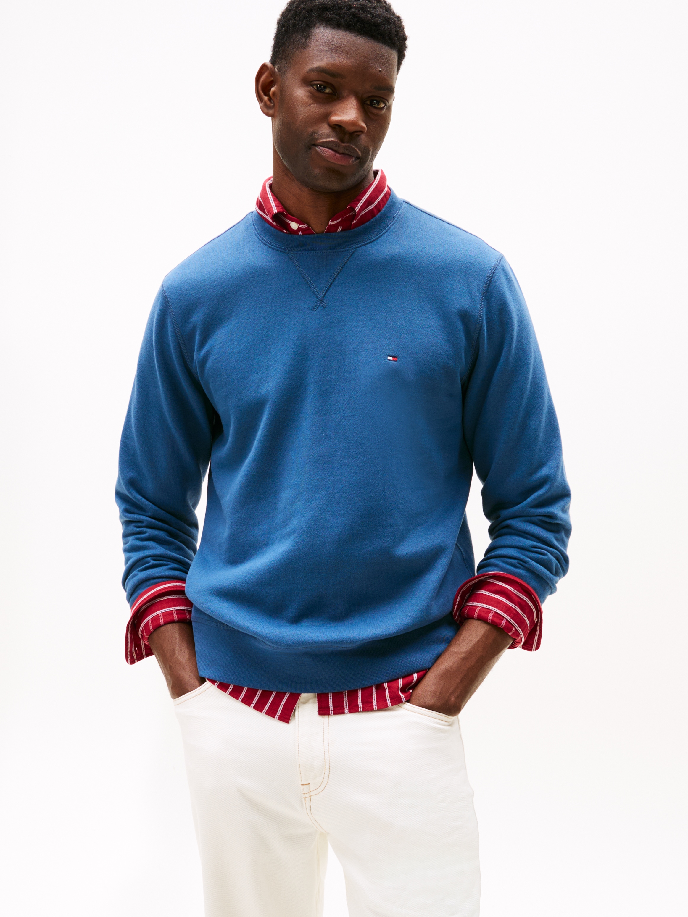 Tommy Hilfiger 1100000002199 "ESS SEASONAL FLEECE CREWNECK mit Rundhals und Stickerei", unifarben, casual, regular fit, Baumwollmix, Rundhals