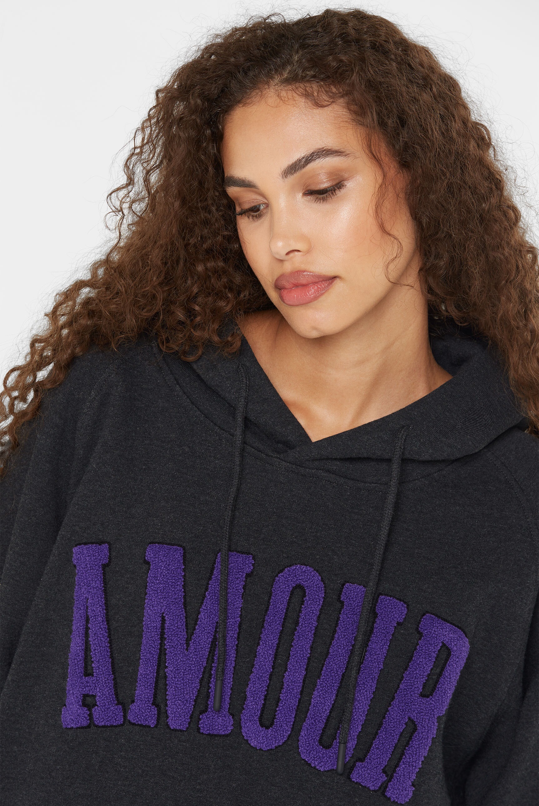 SENSES.THE LABEL Kapuzensweatshirt , mit Frottee Lettern
