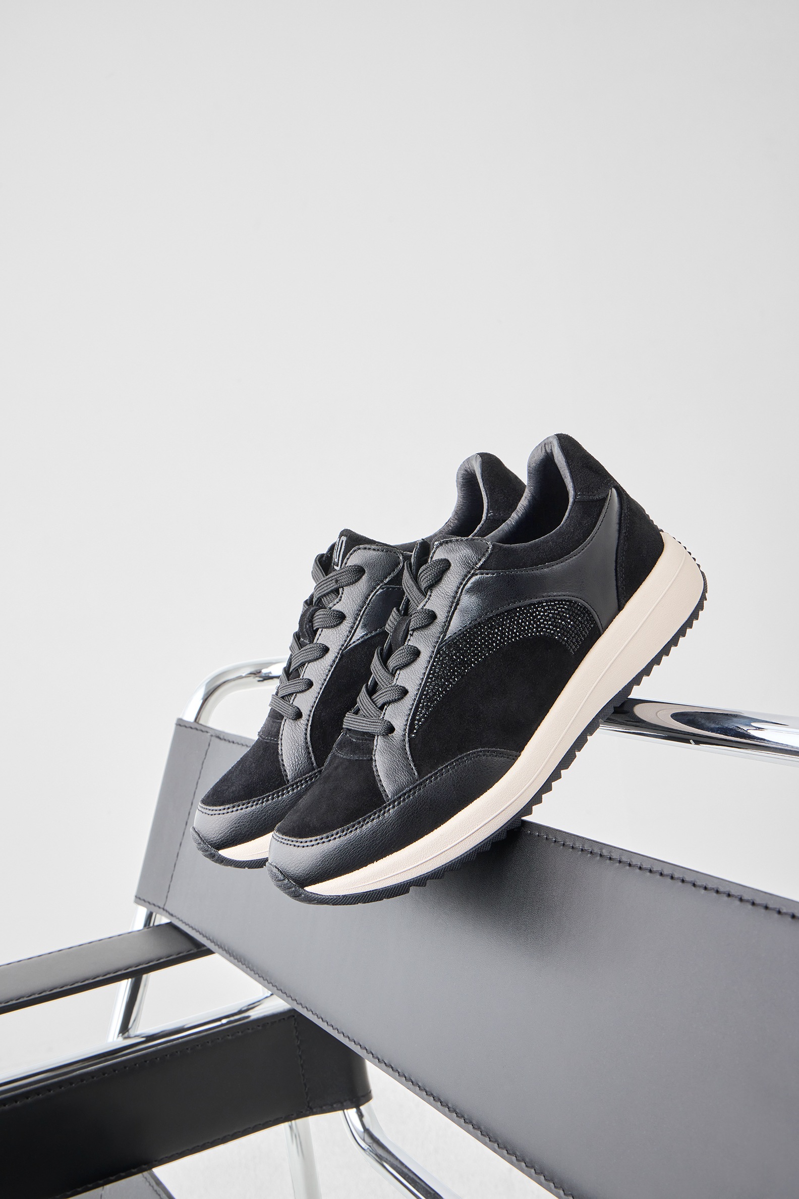 Waldläufer Sneaker »H-Belly«  Schnürschuh, Komfortschuh, Glitzersteine, in Bequemweite H
