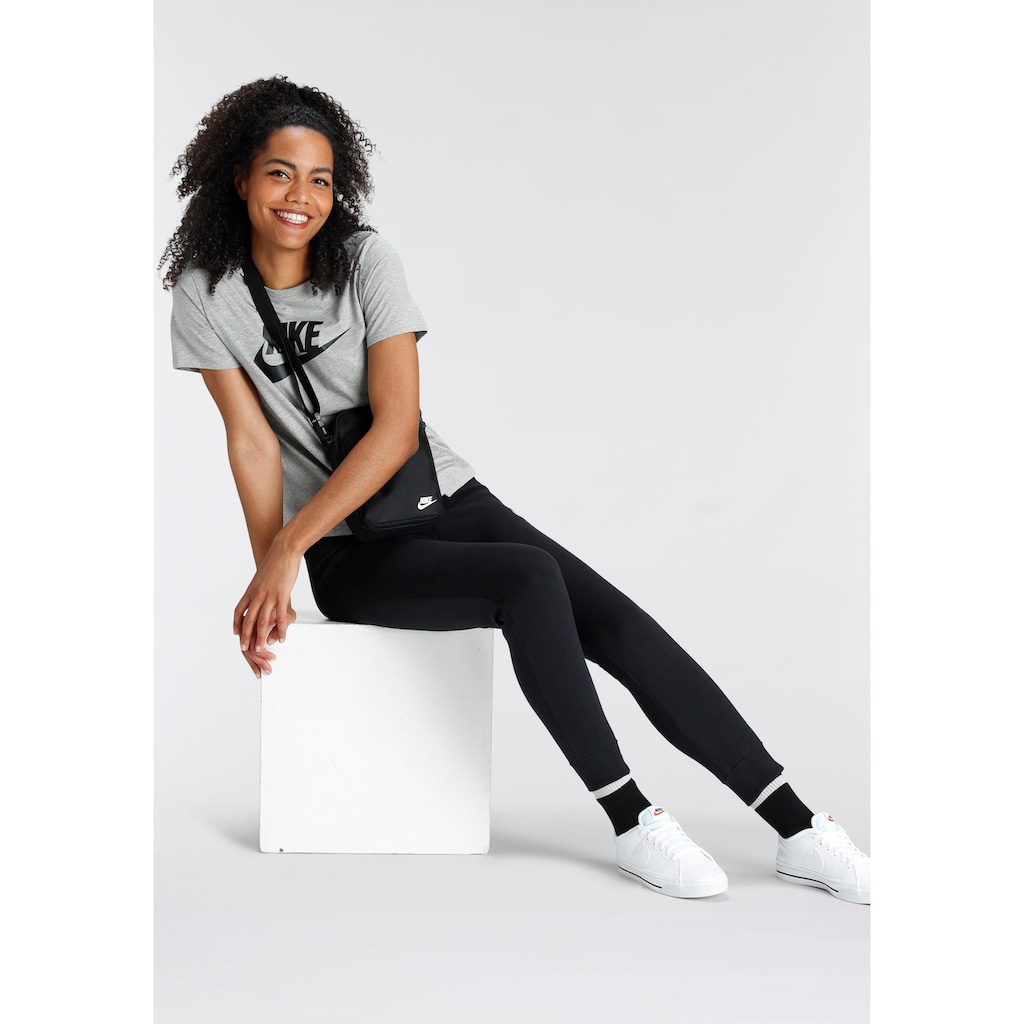 Nike Sportswear T-Shirt »ESSENTIALS WOMEN'S LOGO T-SHIRT«