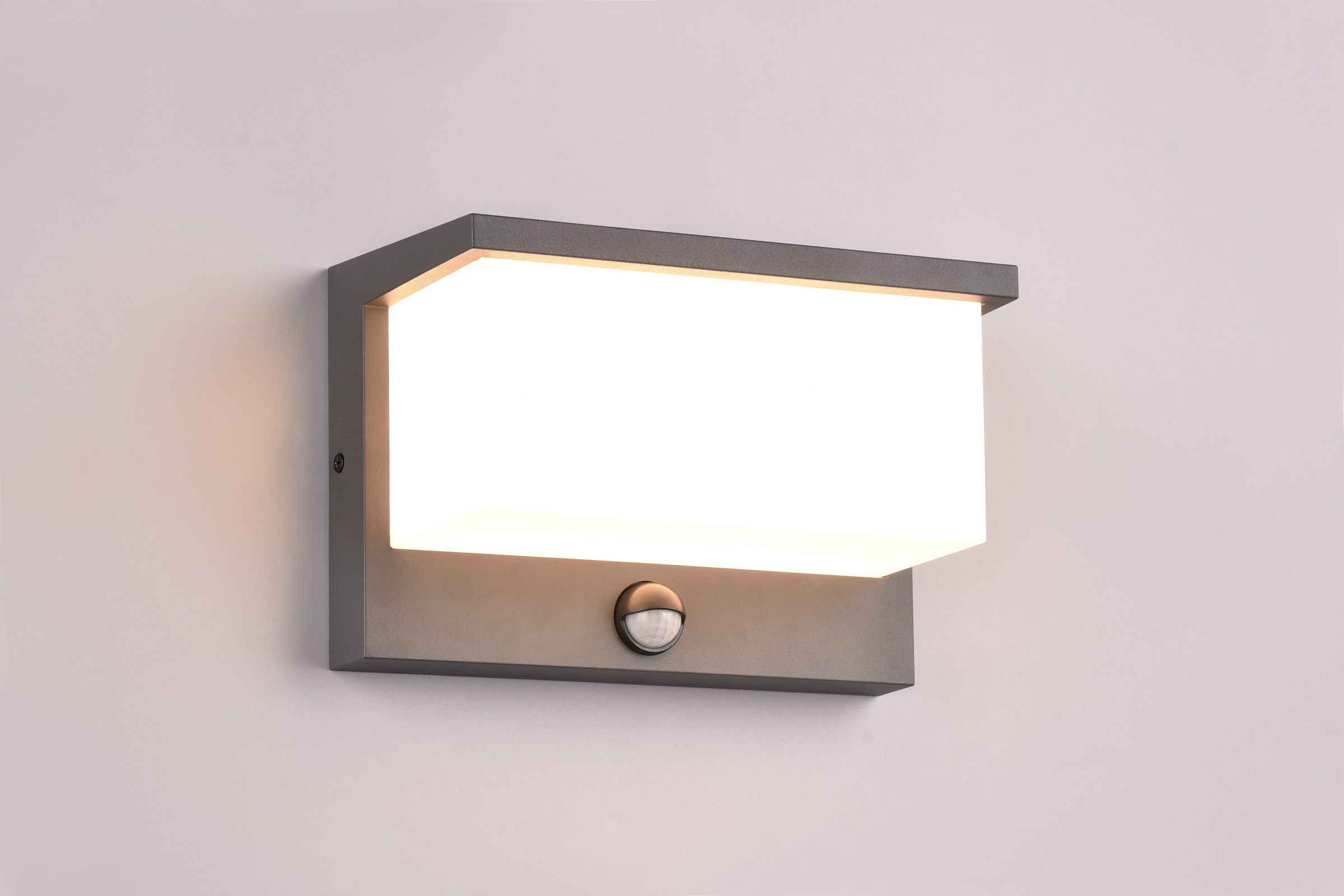 TRIO Leuchten LED Außen-Wandleuchte »NESTOS, Outdoor Wandlampe Hauswand IP54, LED 13W 1300 Lumen 3000 K«, 1 flammig, Leuchtmittel LED-Board | LED fest integriert, LED Wandlampe anthrazit, Garten Terrasse Hauswand, mit Bewegungsmelder