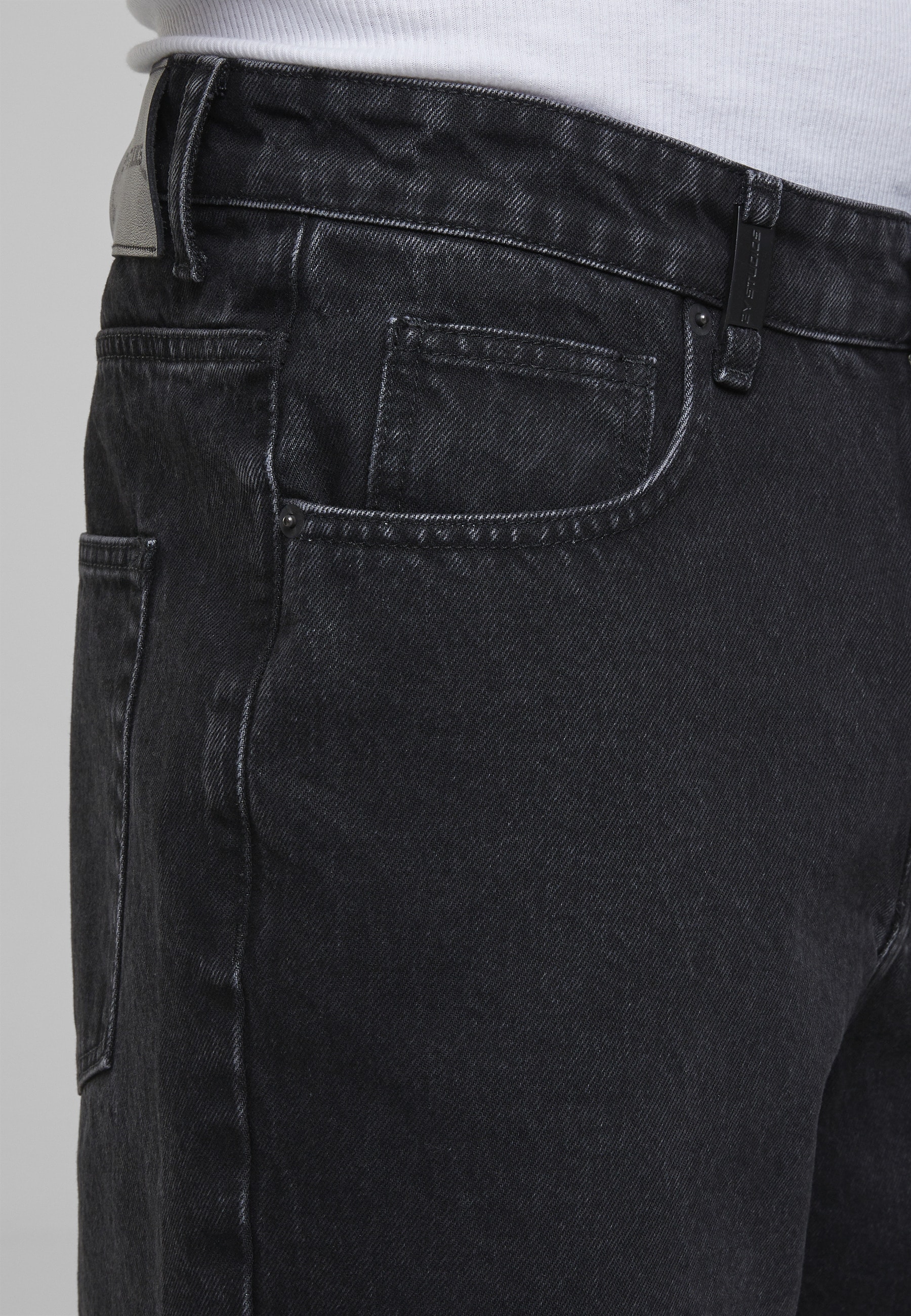 2Y Studios Shorts »2Y Studios Joran Open Hem Baggy Shorts«