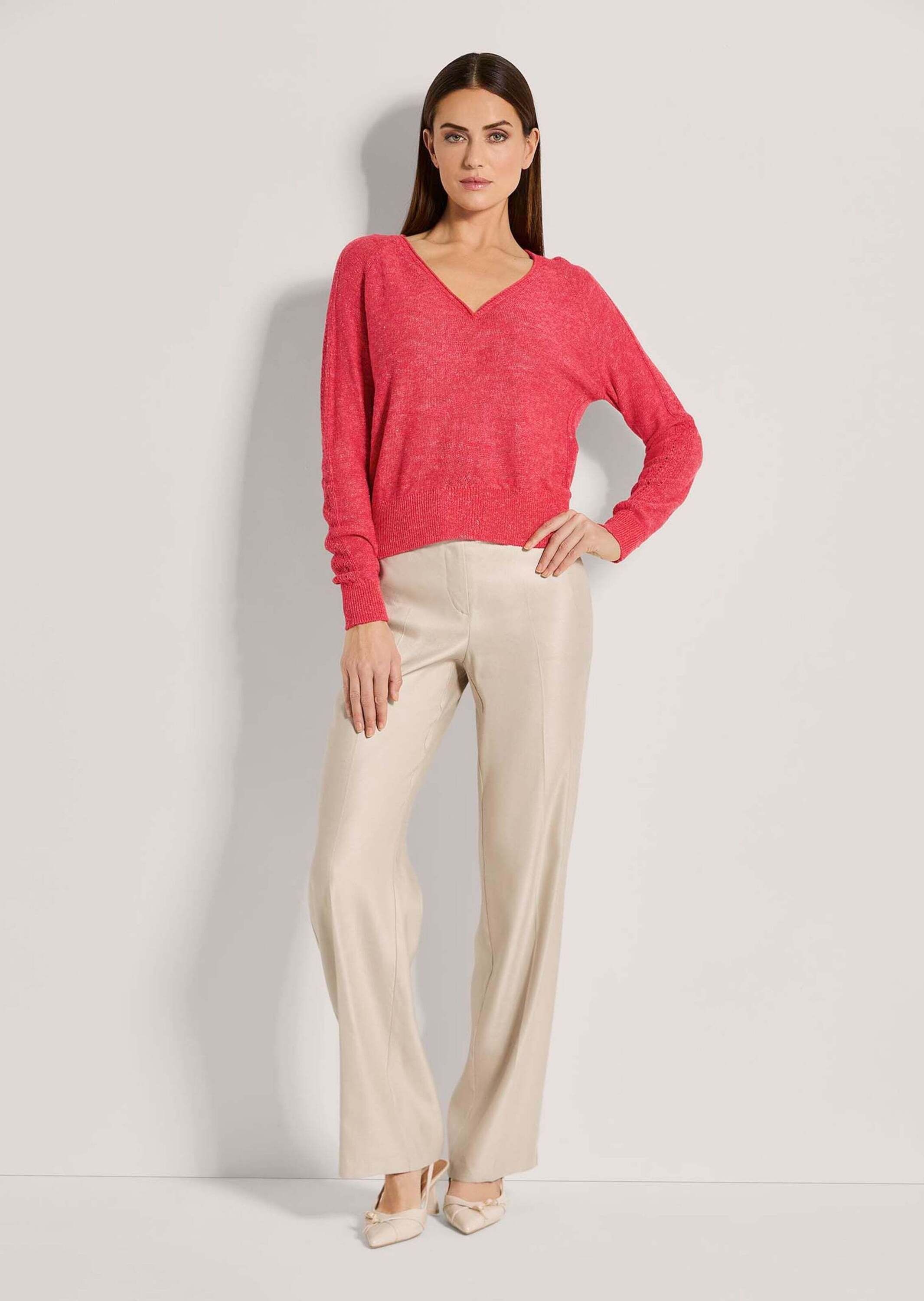 MADELEINE Pointelle V-Neck Long Pullover Red Size 40/42 2