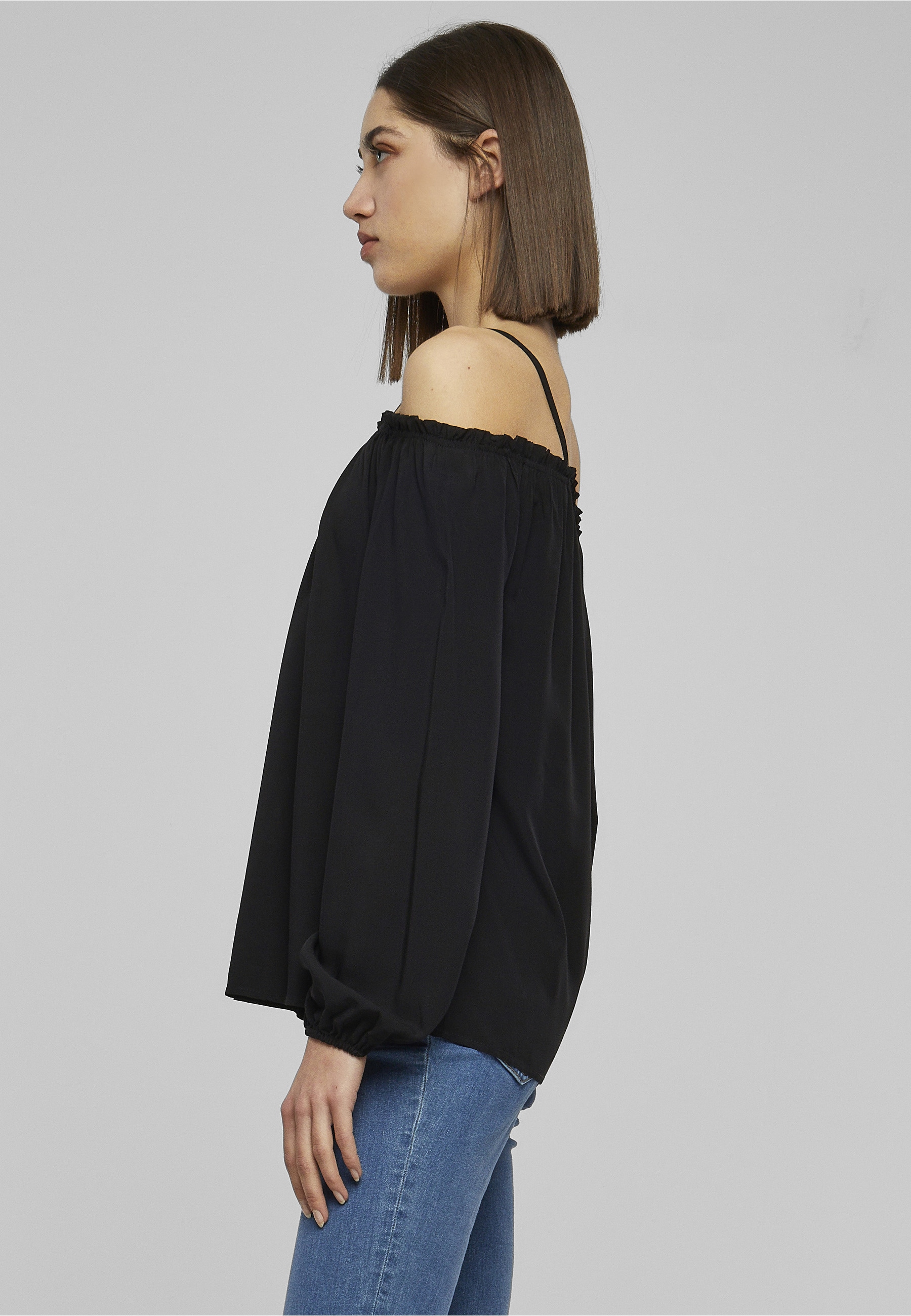 URBAN CLASSICS Langarmshirt »Urban Classics Damen Ladies Cold Shoulder Longsleeve« 1 Stk.