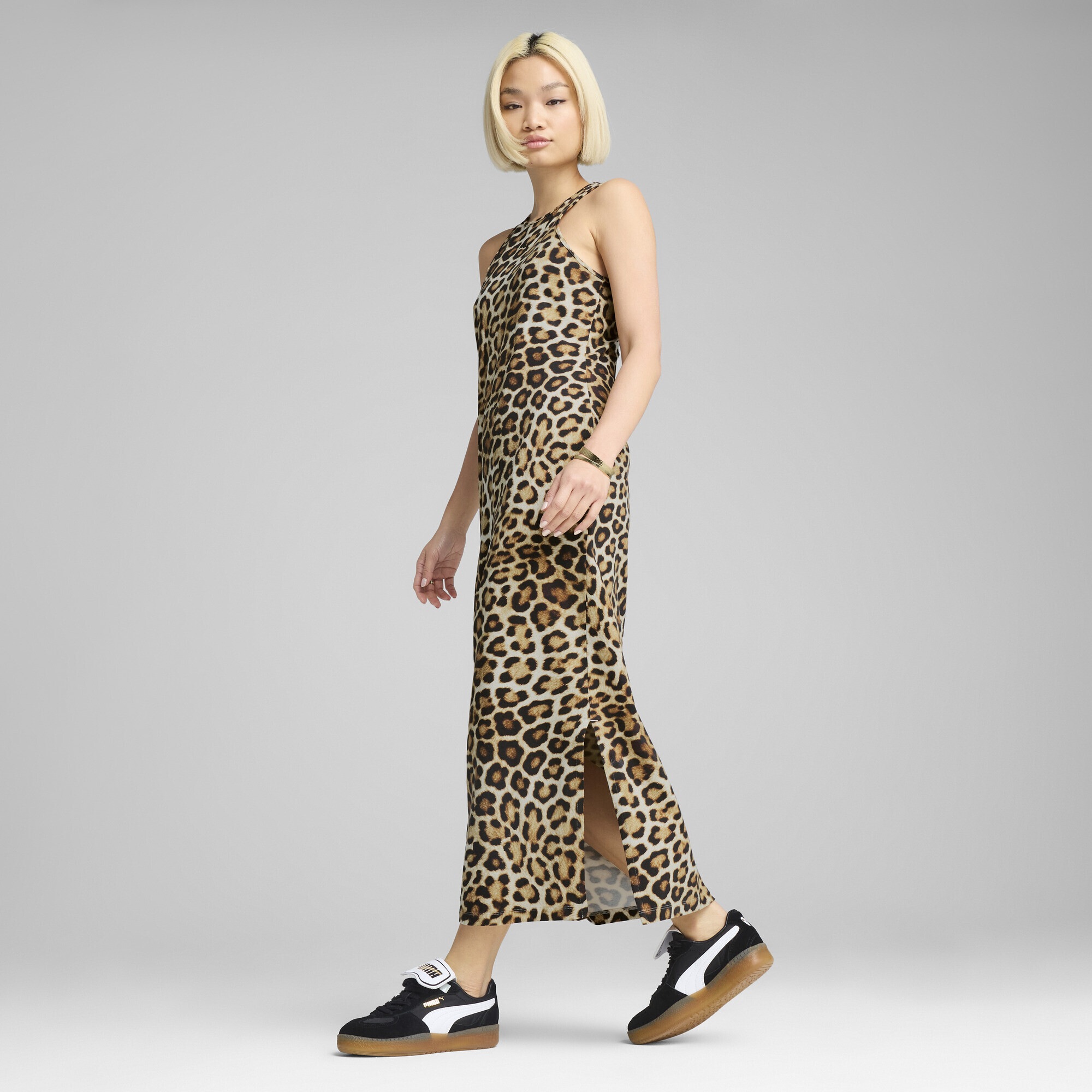 PUMA Sweatkleid "LEO LUXE Slim Kleid mit Allover-Print Damen" günstig online kaufen