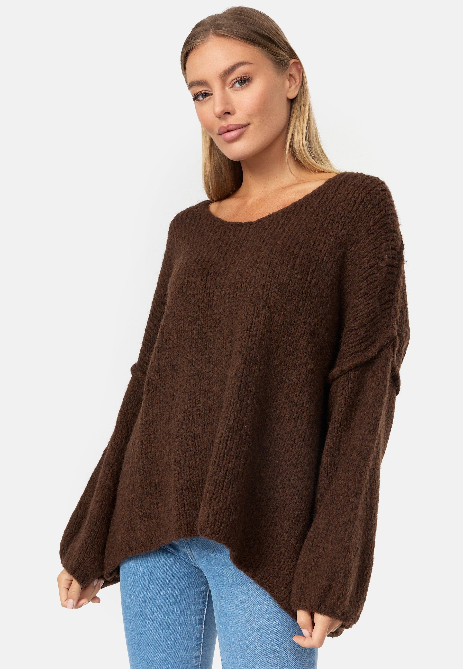Decay Strickpullover, mit femininem V-Ausschnitt