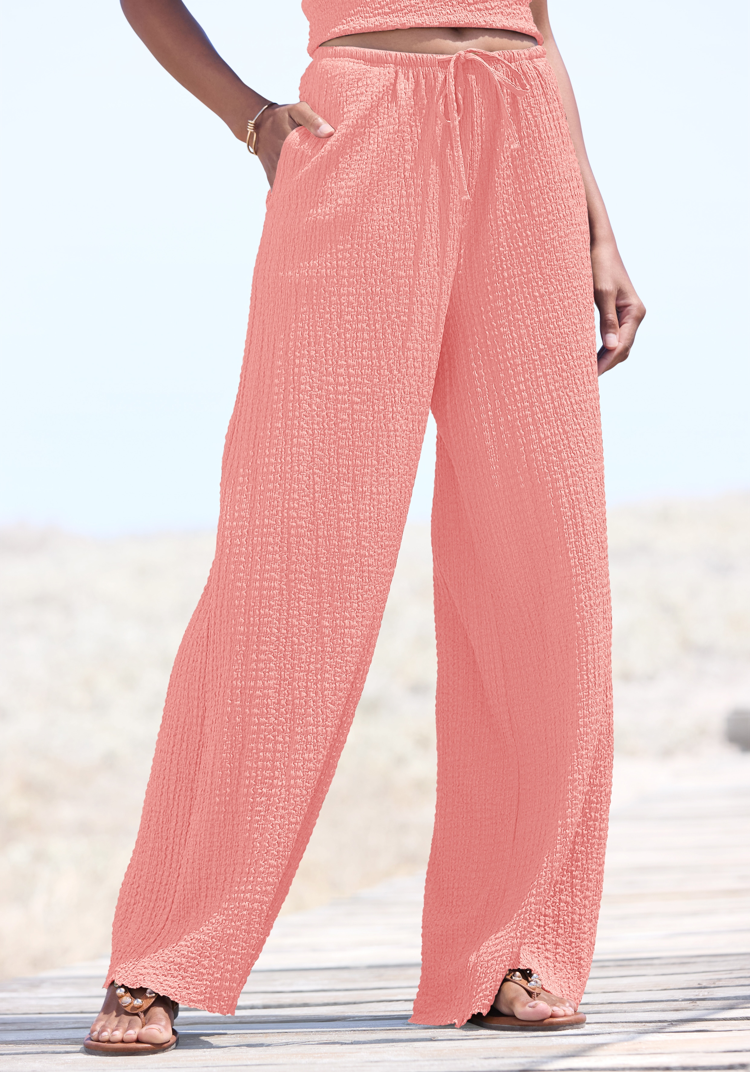 LASCANA Schlupfhose "bügelfrei mit weitem Bein" aus bequemen Stoff mit Kordelzug, Sommerhose, Strandhose