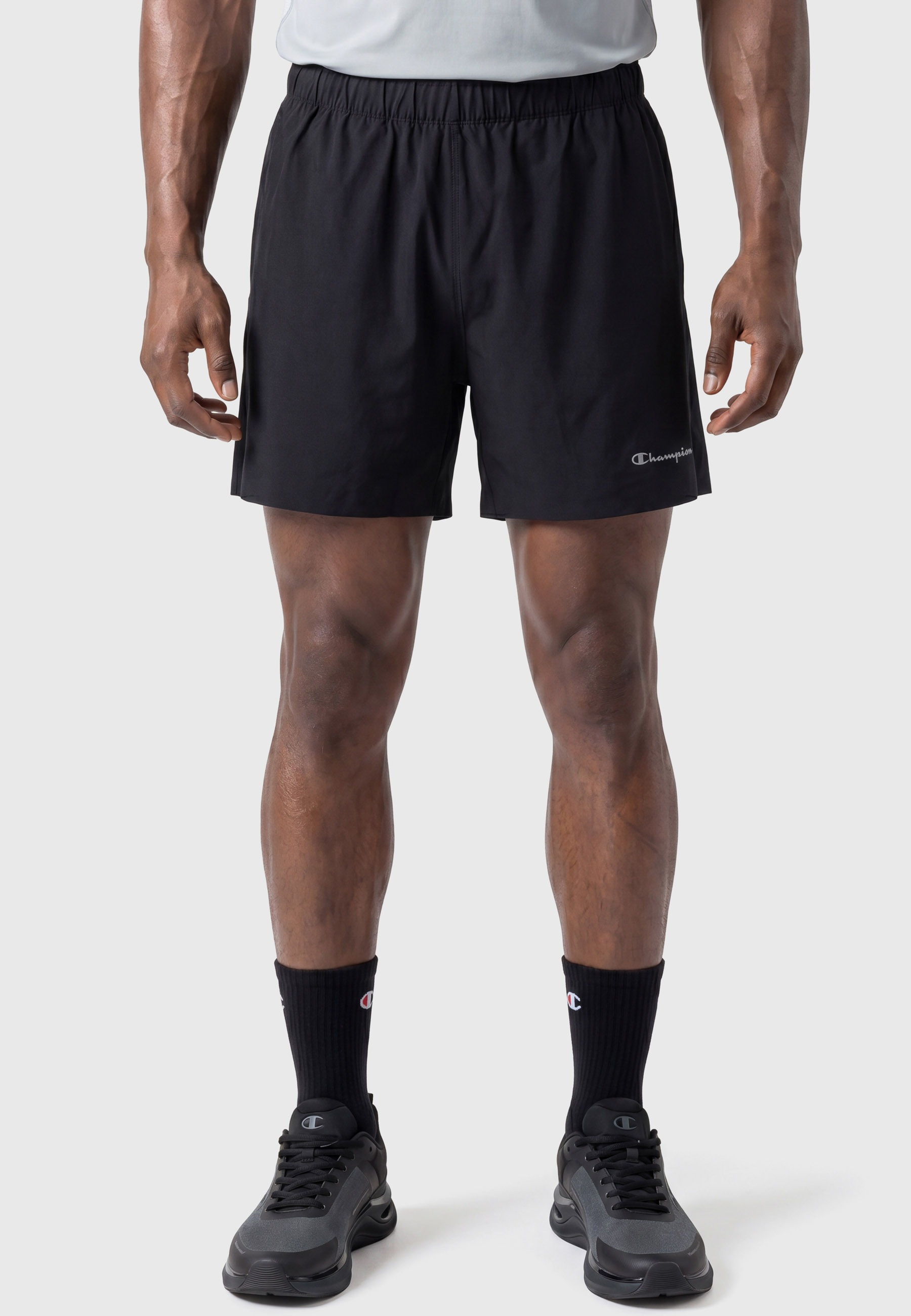Champion Trainingsshorts "PERFORMANCE WOVEN SHORTS Standard Fit C-DRY ANTI-ODOR" mit Anti-Odor Ausstattung, aus Polyester und Elasthan