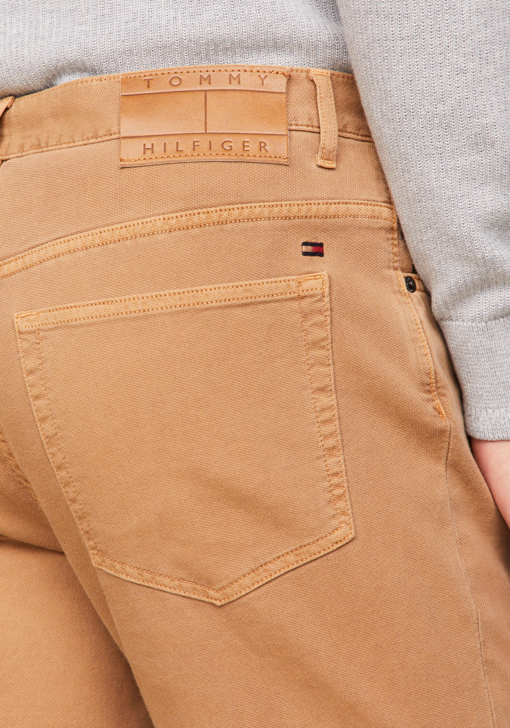 Tommy Hilfiger Chinohose »CHELSEA CHINO mit TWILL«, ▷ seitlichen bestellen Eingrifftaschen ESSENTIAL | BAUR