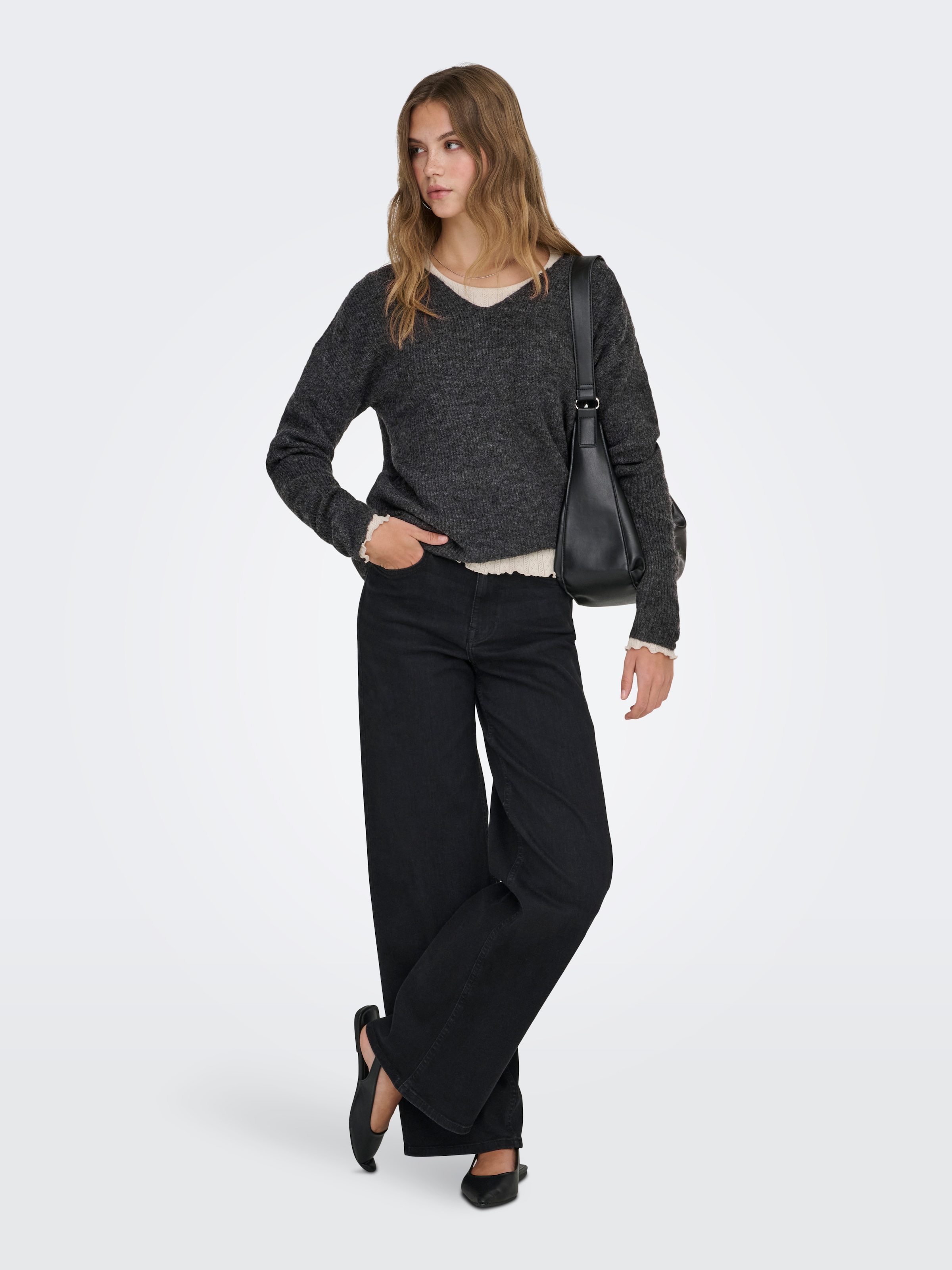 ONLY Strickpullover »ONLCAMILLA V-NECK L/S PULLOVER KNT NOOS«