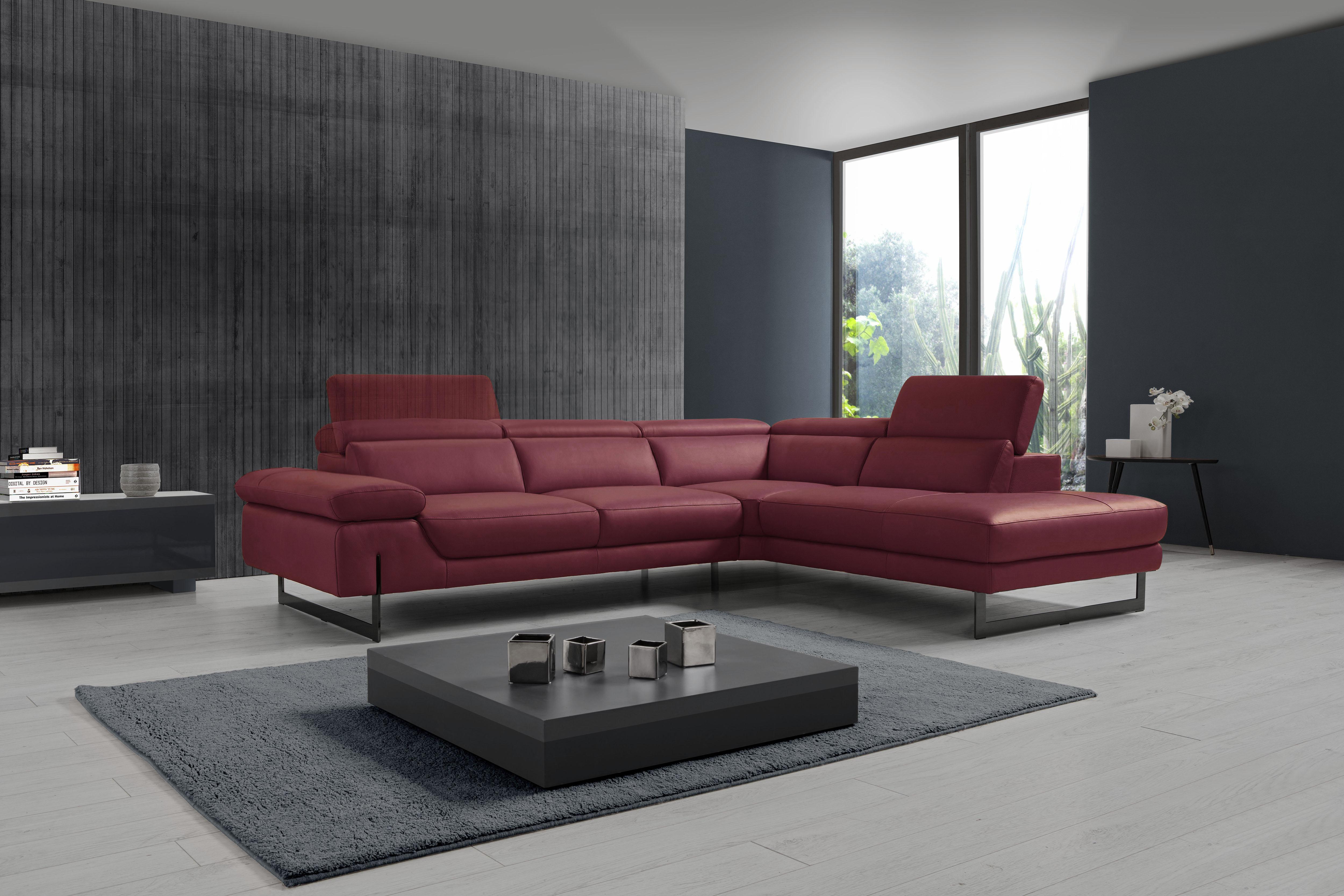 Egoitaliano Ecksofa "Queenie, extravagantes Sofa mit erstklassigem Sitzkomfort, L-Form" mit verstellbarer Armlehne und Kopfteilen für Wohlfühlkomfort